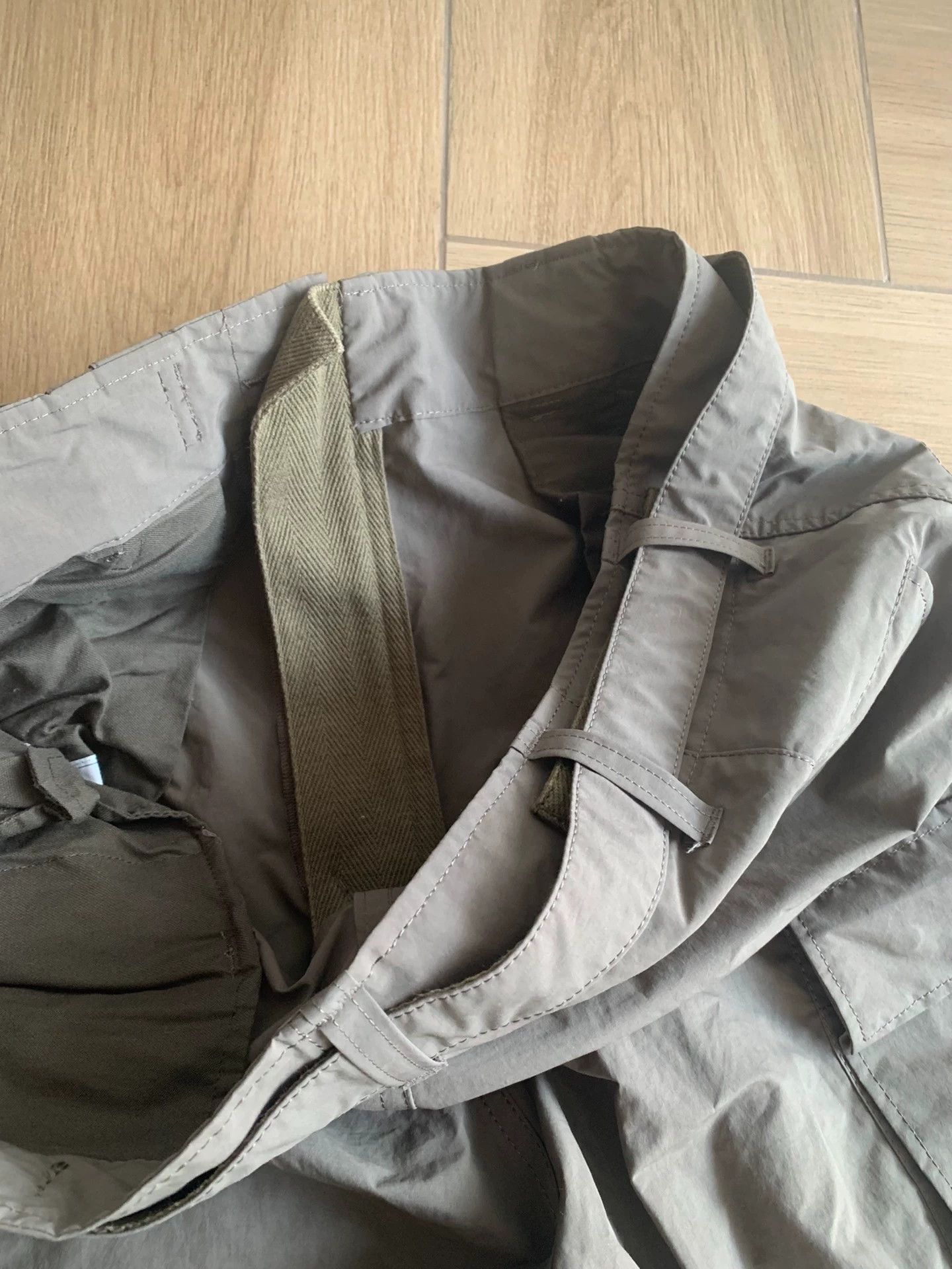 Sacai SACAI Matte Taffeta Outdoor Tech Pants 3 Size US 34 / EU 50 - 6 Thumbnail
