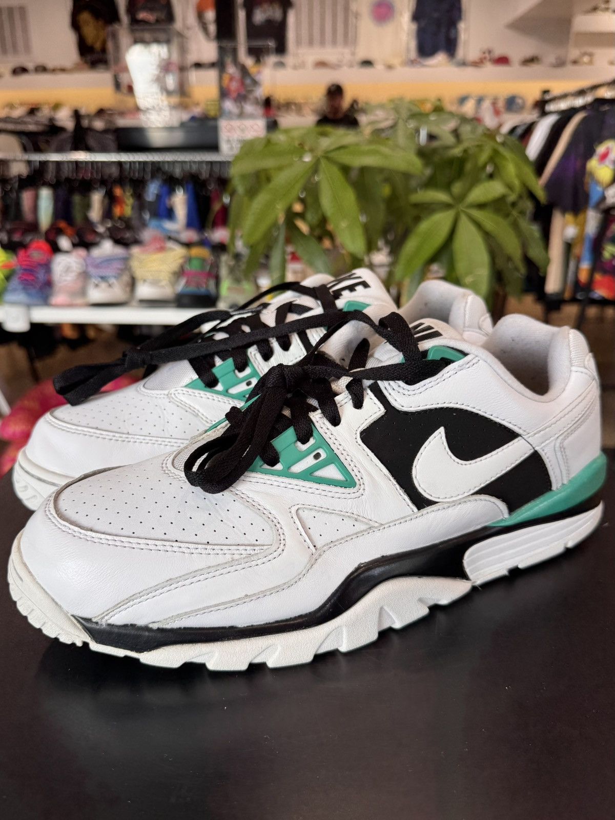Nike Nike Air Cross Trainer 3 White Green Black Size 12 (2020) Size US 12 / EU 45 - 1 Thumbnail