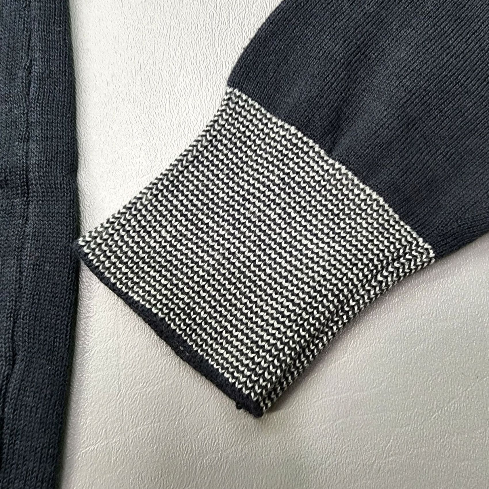 Vintage Jeremiah Men’s V-Neck Pullover Sweater 100% Cotton Inkwell S Knit Solid Breathing Mens Pullover 100% Cotton V-Neck Inkwell Clothing Size US S / EU 44-46 / 1 - 3 Thumbnail