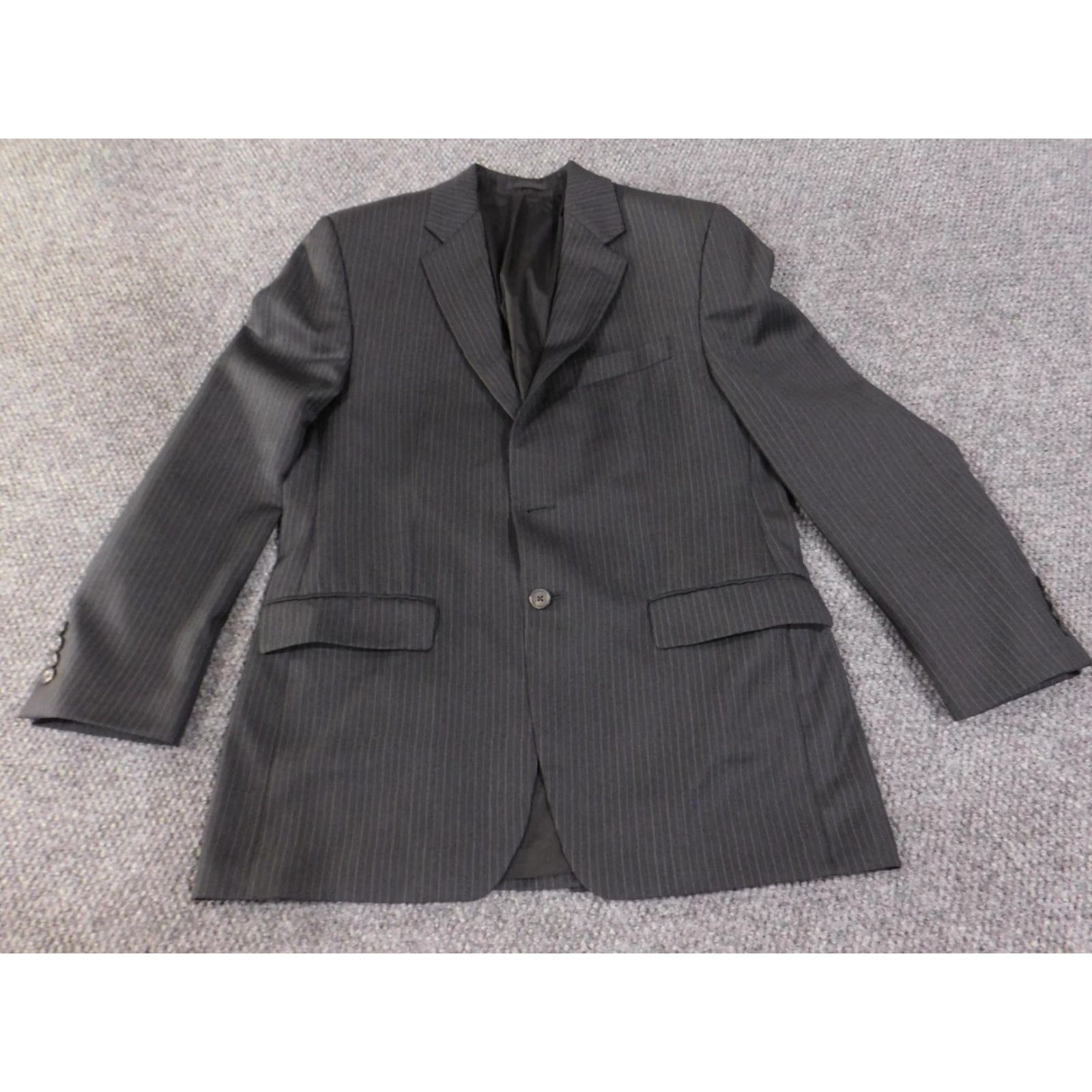 Ralph Lauren VINTAGE Lauren Ralph Lauren Blazer Mens 40R Charcoal Pinstripe Wool Notch Lapel Lined Size 40R - 3 Thumbnail