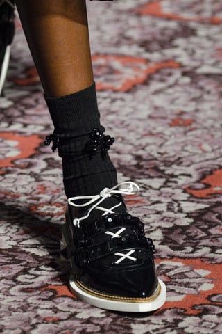 Simone Rocha Simone Rocha - AW18 Perspex Heel Mary Janes Size US 6 / IT 36 - 11 Thumbnail