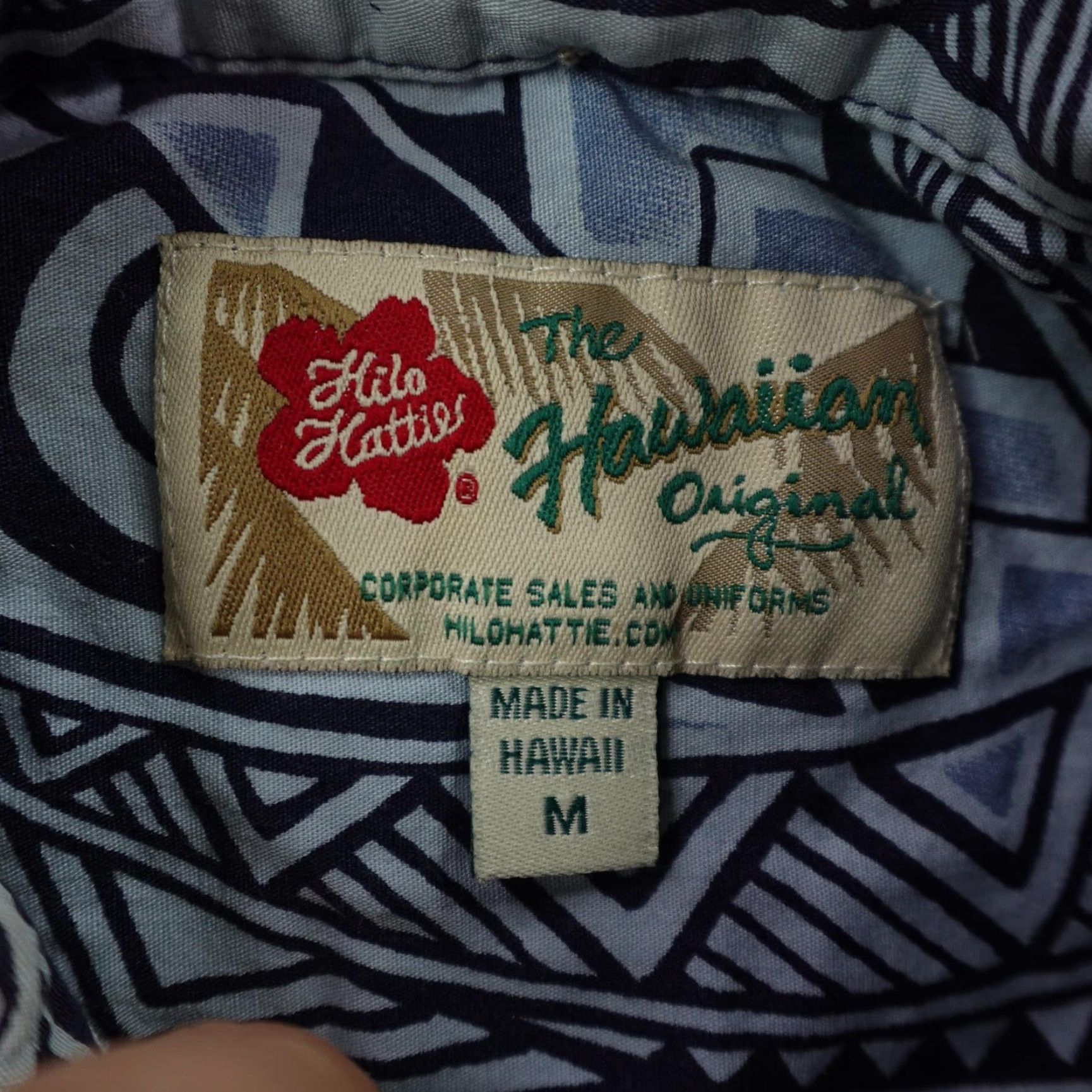 Hilo Hattie Hilo Hattie Shirt Men Medium Blue Hawaiian Aloha Tapa Tribal Pullover 1/2 Button Size US M / EU 48-50 / 2 - 7 Thumbnail