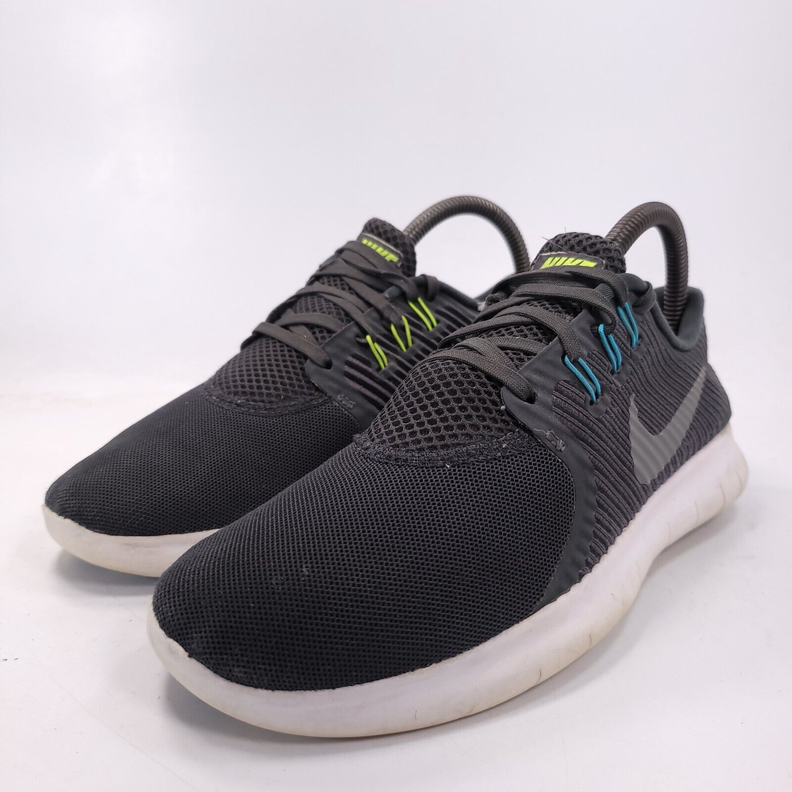 Nike Nike Free RN CMTR Shoe Womens Size 7 831511-008 Black White Size US 7 / IT 37 - 1 Thumbnail