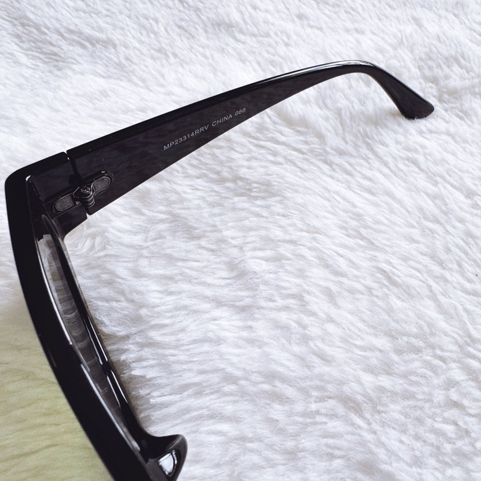 Other Faye Mirrored Purple with Black Rim Sunglasses Size ONE SIZE - 9 Thumbnail