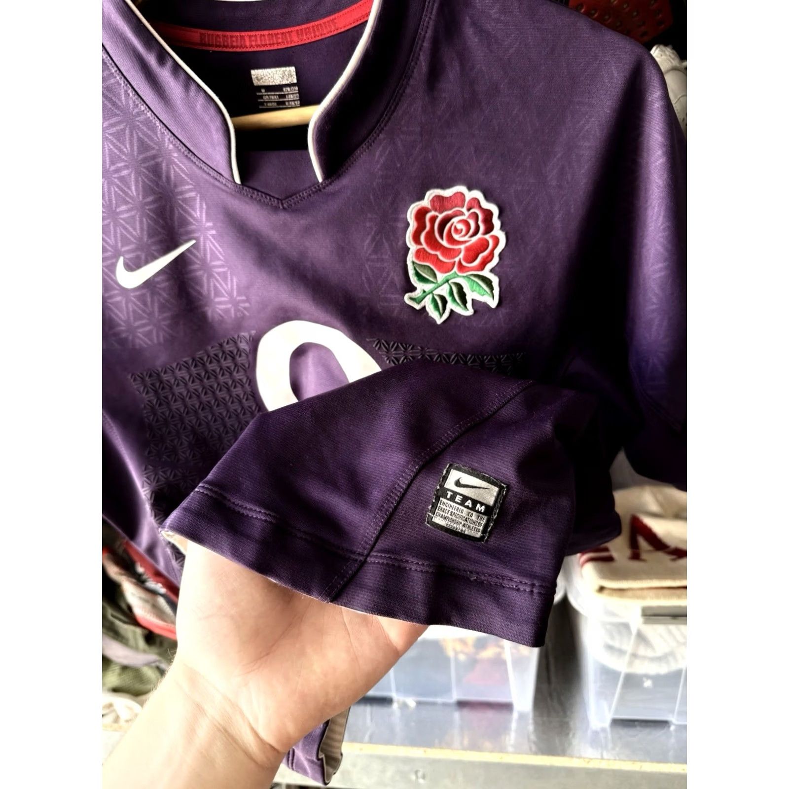 Nike ENGLAND Nike 2009 2010 Rugby Shirt Jersey Purple M Men Size US M / EU 48-50 / 2 - 7 Thumbnail