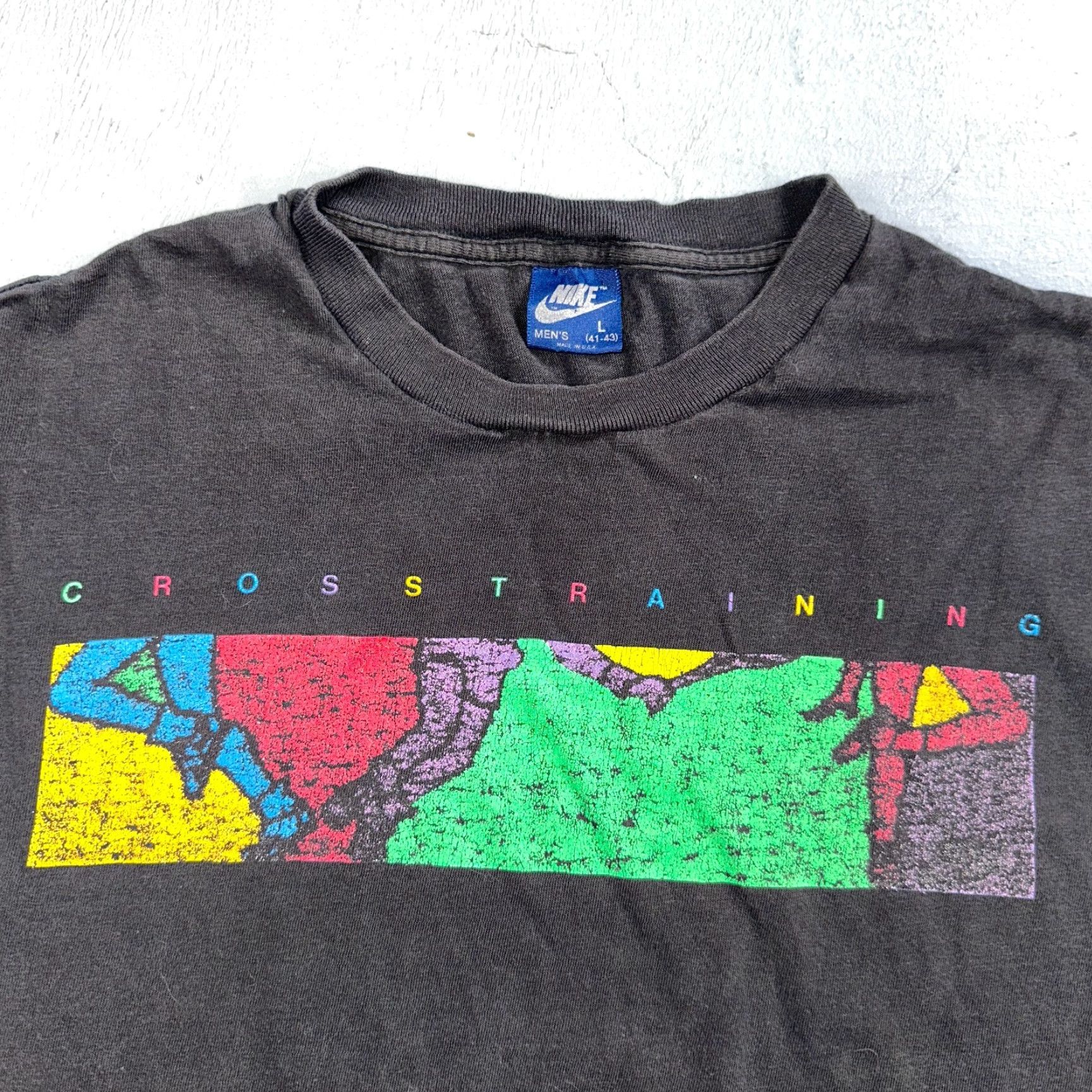 Nike VINTAGE Nike Gym Tank Top T-Shirt 80s Faded Black L Graphic Print Mens Size US L / EU 52-54 / 3 - 2 Thumbnail