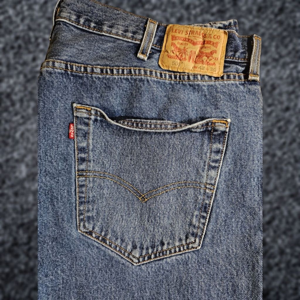Levi's VINTAGE Levi's 501 XX Jeans Regular Denim Medium Blue 42x30 Mens 90s USA Slim Straight 5-Pocket Denim Cotton Size US 42 / EU 58 - 1 Thumbnail