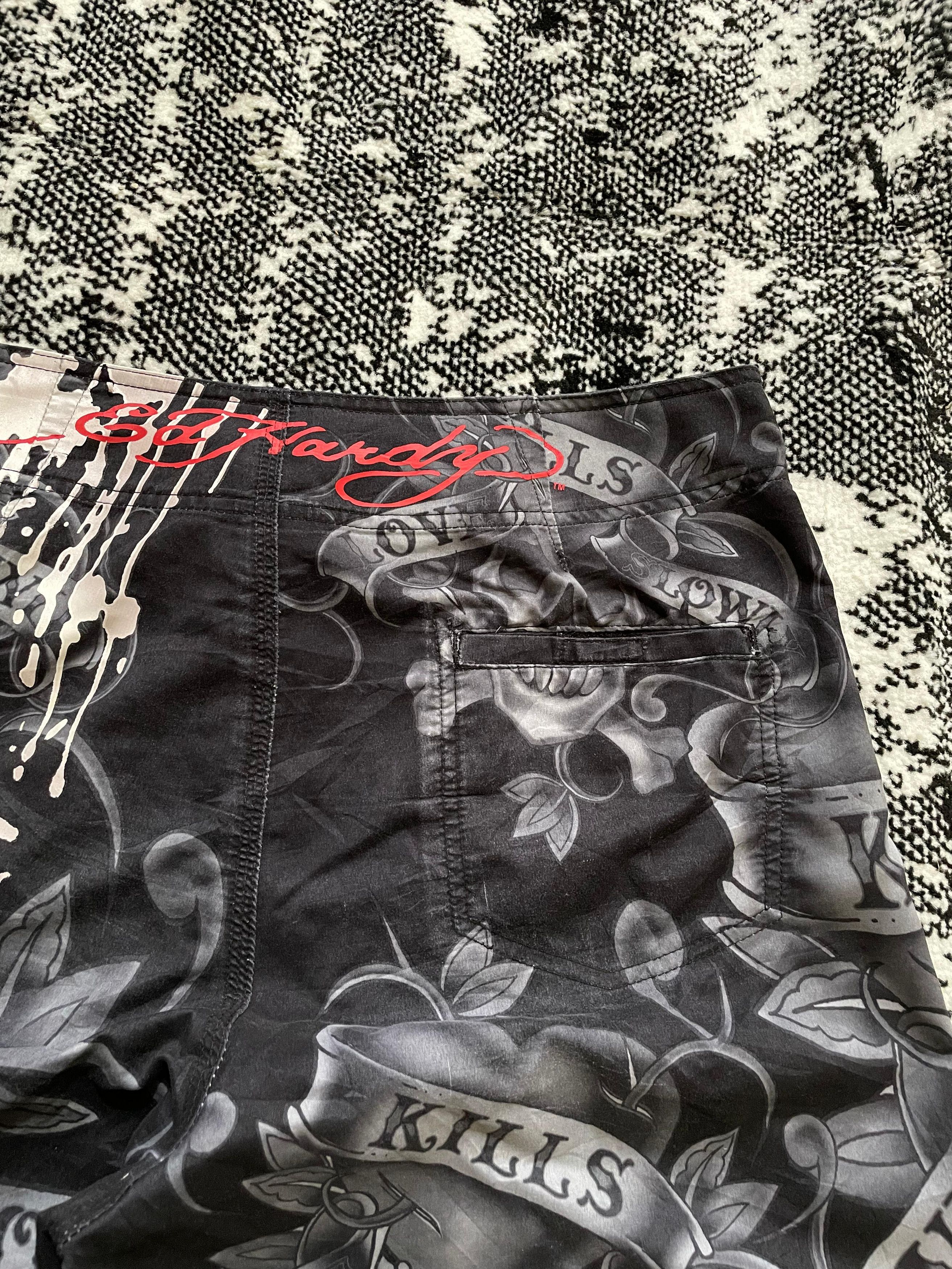 Ed Hardy Ed Hardy shorts black tattoo skull Size US 36 / EU 52 - 5 Thumbnail