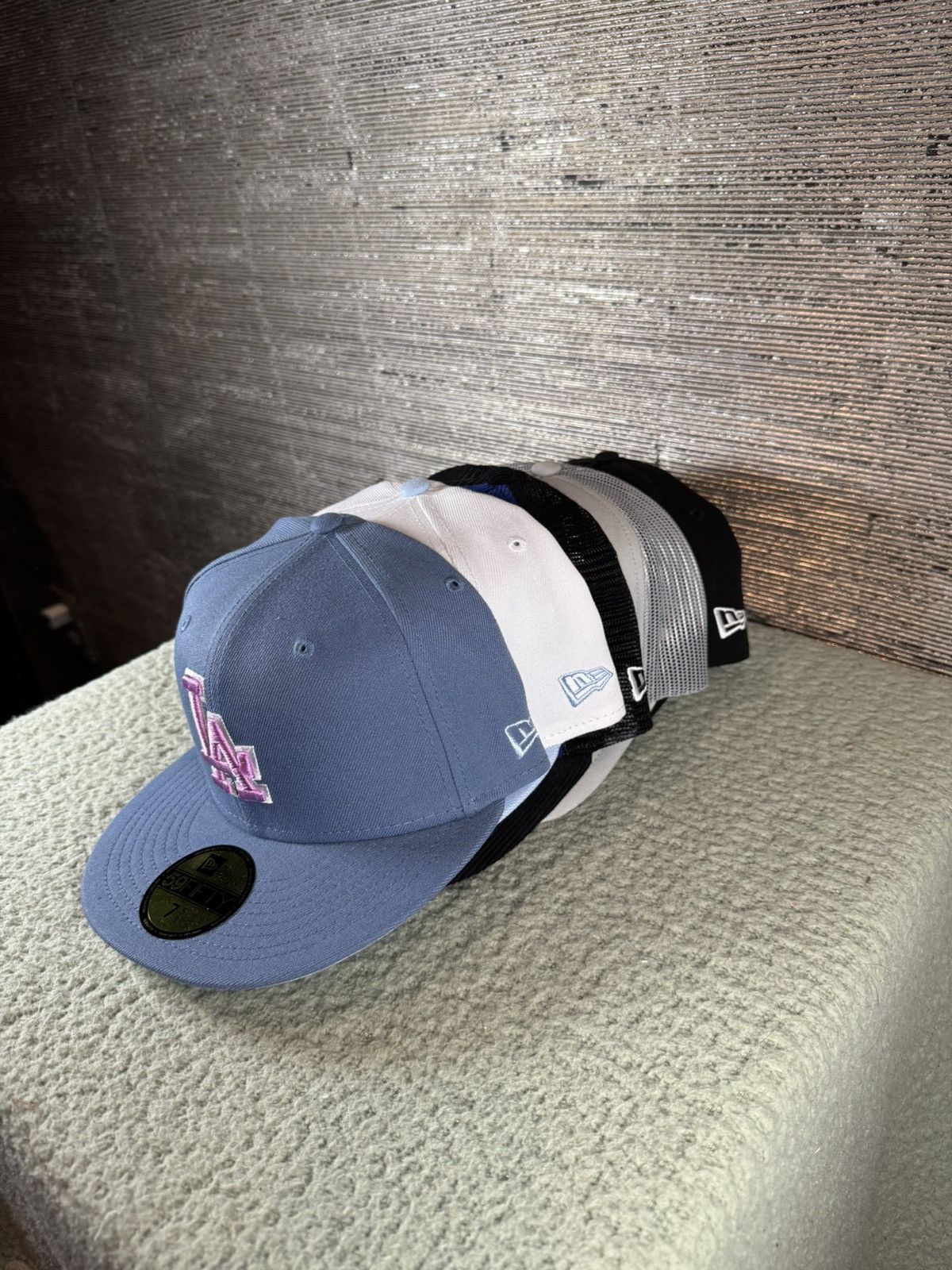 Other (5) New Era 59FIFTY LA Dodgers Fitted/Snapback Caps Size ONE SIZE - 3 Thumbnail