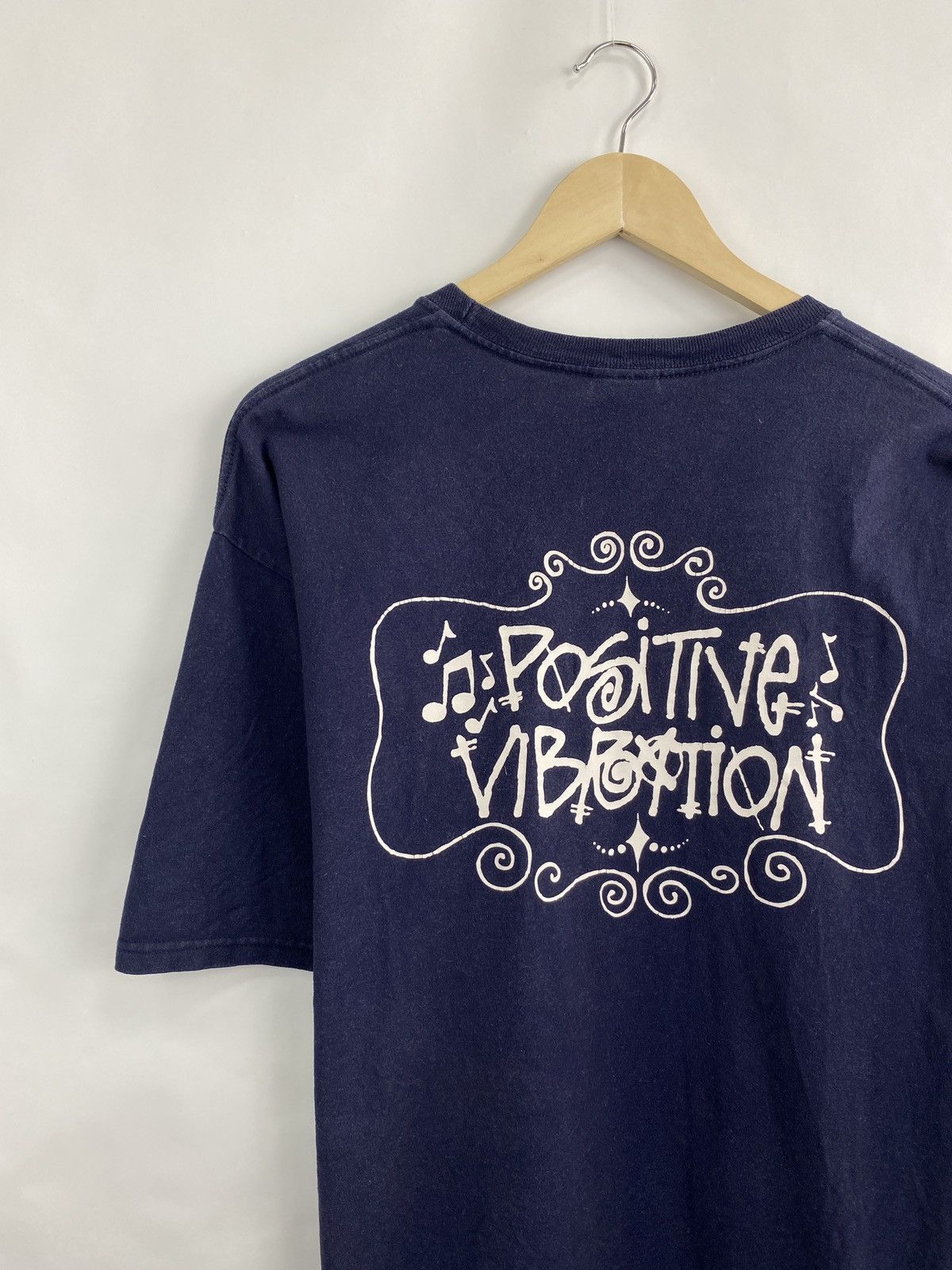 Stussy × Vintage 🇺🇸 Vintage Stussy Positive Vibration t-shirt rare retro Size US XL / EU 56 / 4 - 4 Thumbnail