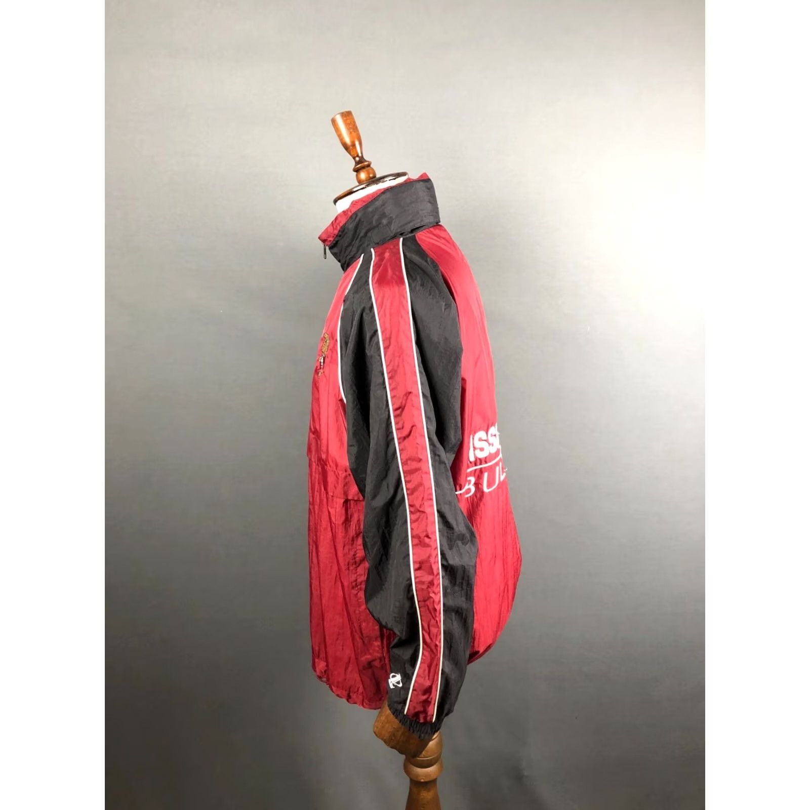 Logo Athletic Logo Athletic Mississippi State Bulldogs Jacket M Red Nylon Hooded Windbreaker Mens Stadium Logo Embroidered Full Zip Lined Size US M / EU 48-50 / 2 - 2 Thumbnail