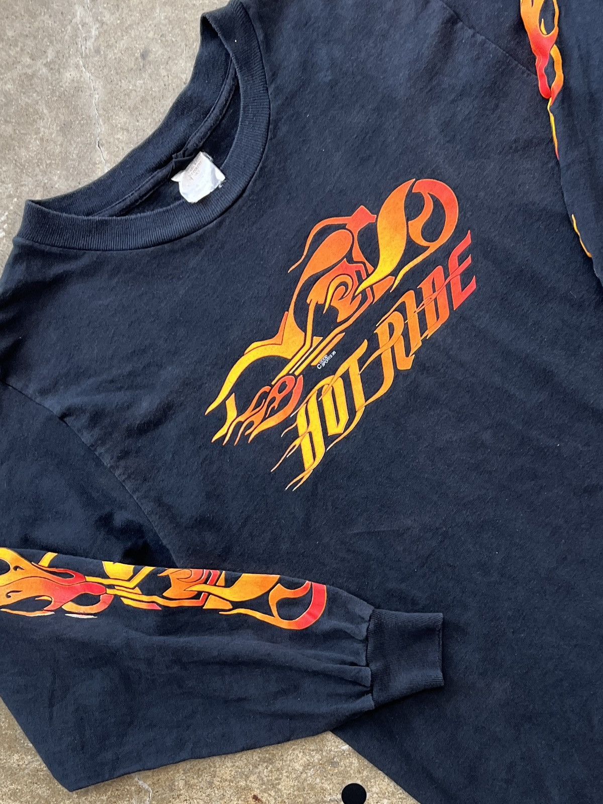 Harley Davidson Vintage 1998 Hot Ride Flame Motorcycle Long Sleeve Medium Size US M / EU 48-50 / 2 - 1 Thumbnail