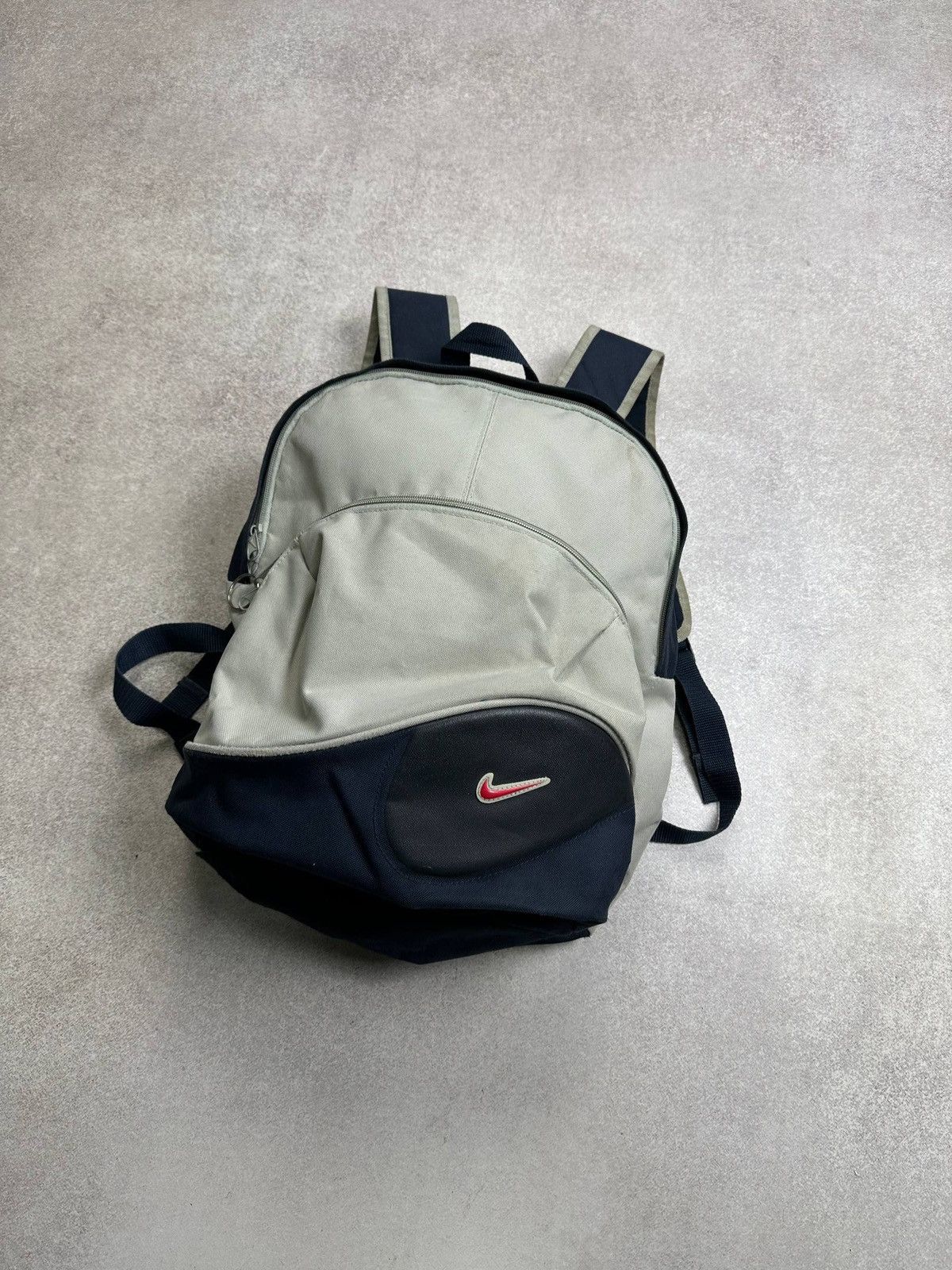 Nike Vintage Nike Big Swoosh Backpack Rare Os Size ONE SIZE - 2 Thumbnail