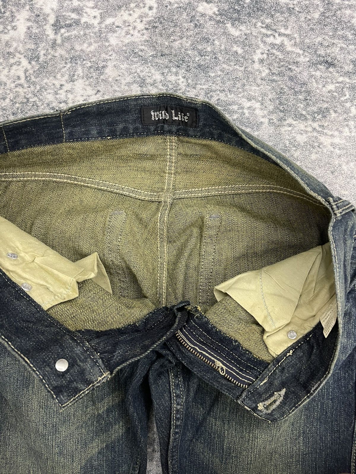 Japanese Brand Vintage Wild Life "Sand Wash" Distressed Flare Jeans Size US 31 - 6 Thumbnail