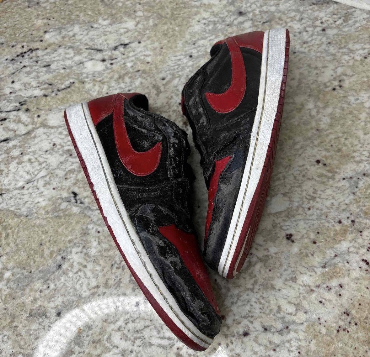 Jordan Brand Size 11.5-Jordan 1 Low OG Bred (2015) Very Worn No Box Size US 11.5 / EU 44-45 - 9 Thumbnail