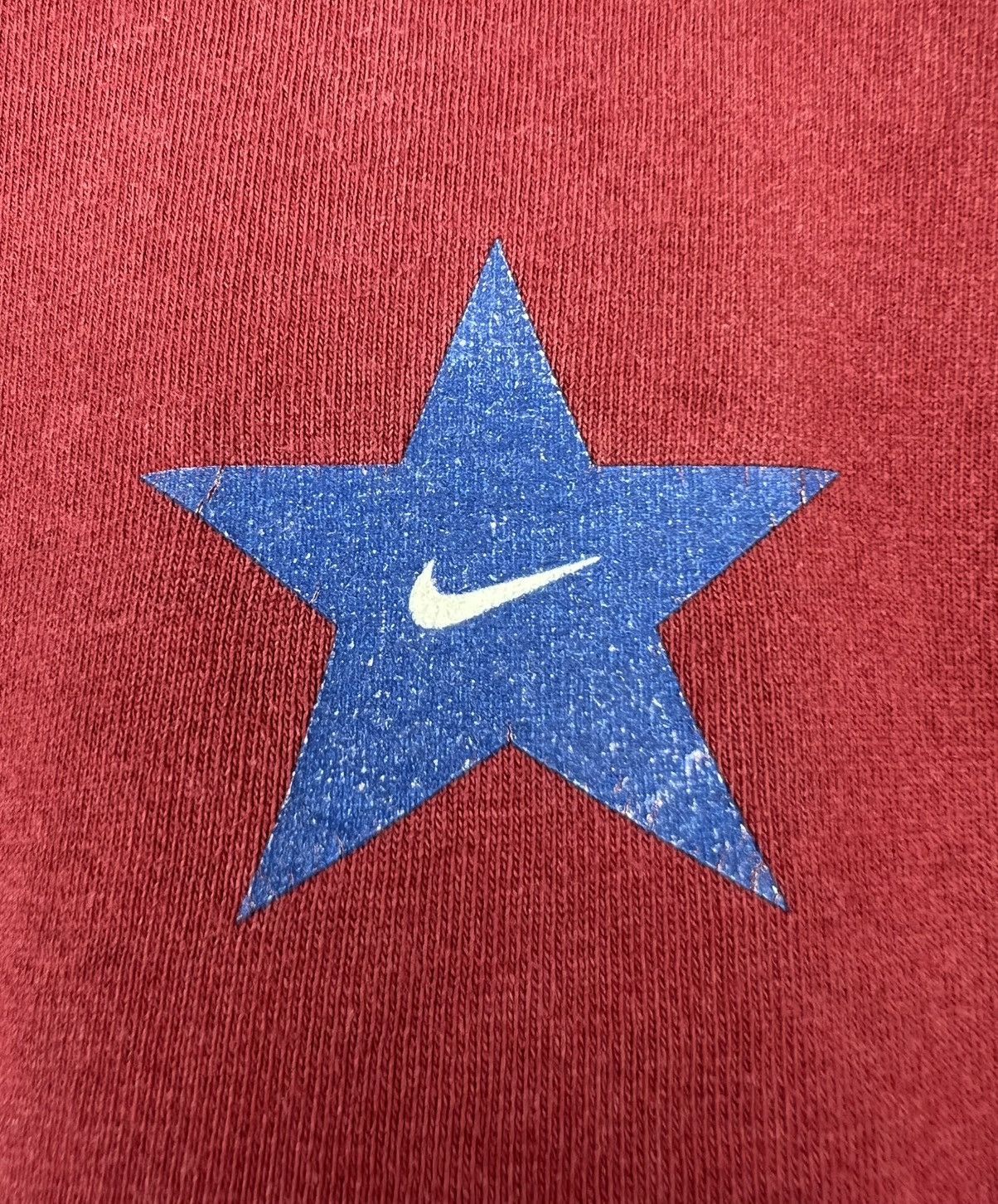 Nike Very Rare Nike Athletics Gymnasium T shirt Star Swoosh Logo Size US XL / EU 56 / 4 - 1 Thumbnail