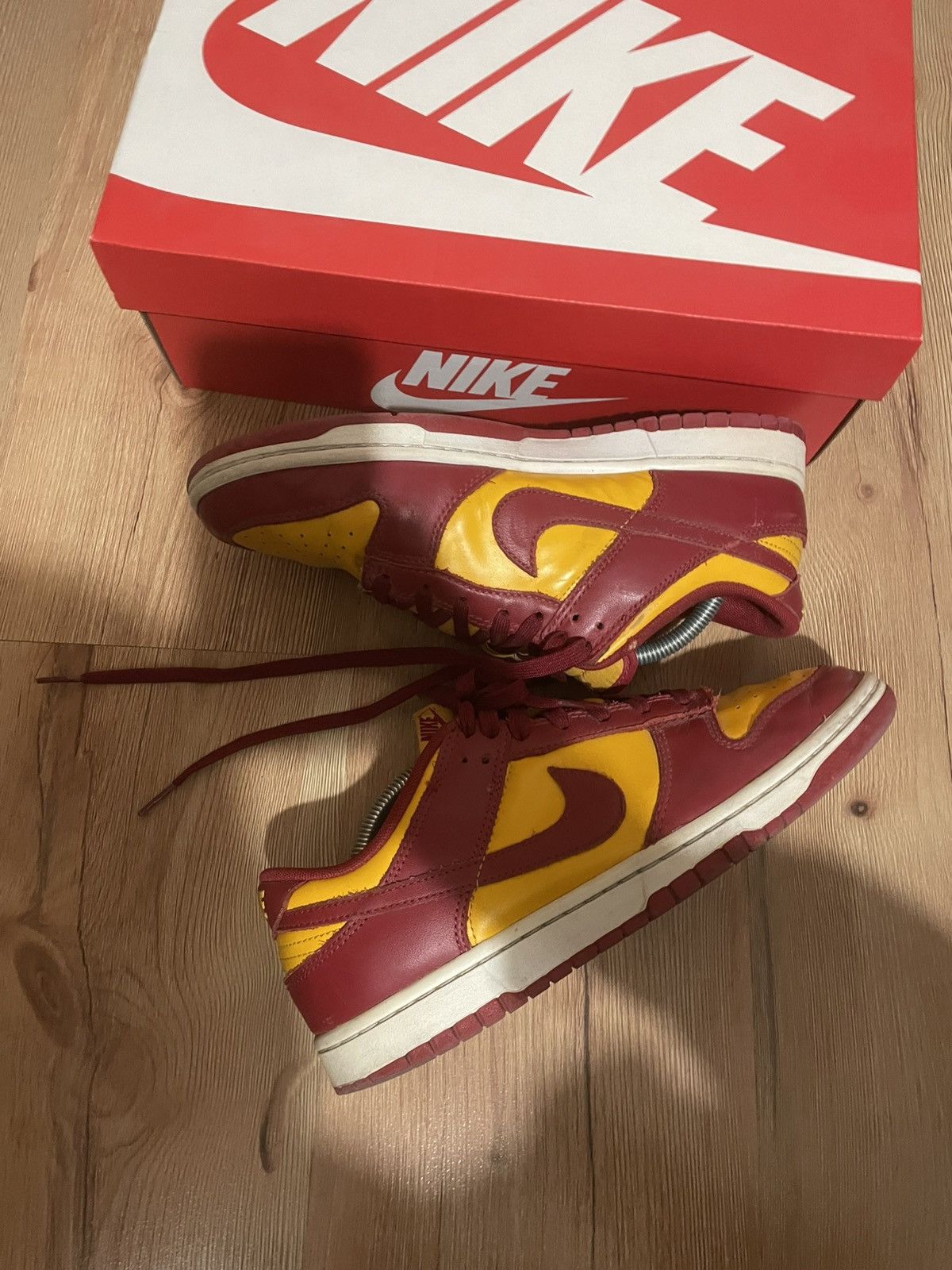 Nike Nike dunk low ‘Midas gold’ Size US 9.5 / EU 42-43 - 2 Thumbnail