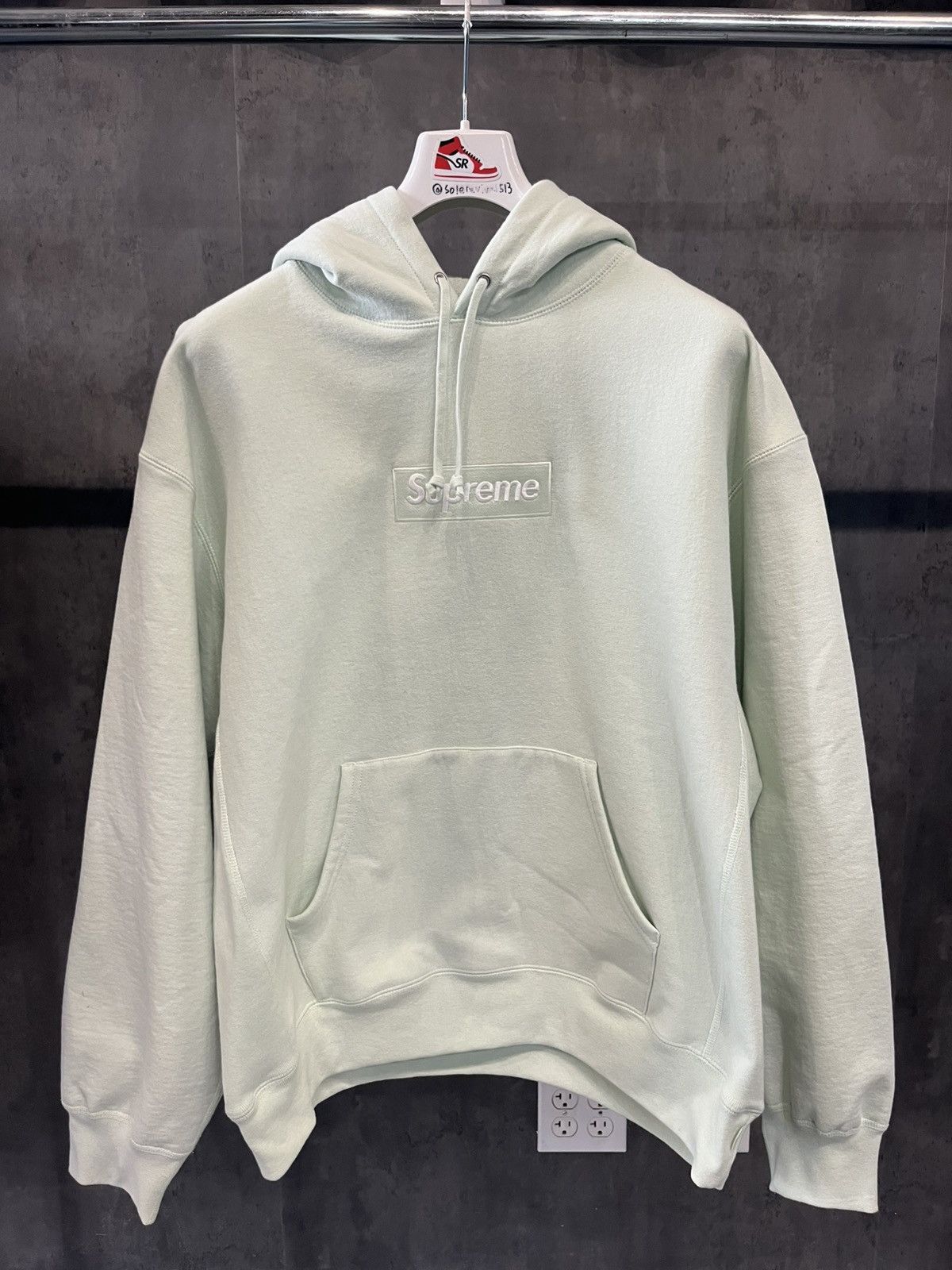 Supreme SUPREME BOX LOGO FW23 LIGHT GREEN HOODIE SIZE XL Size US XL / EU 56 / 4 - 10 Thumbnail