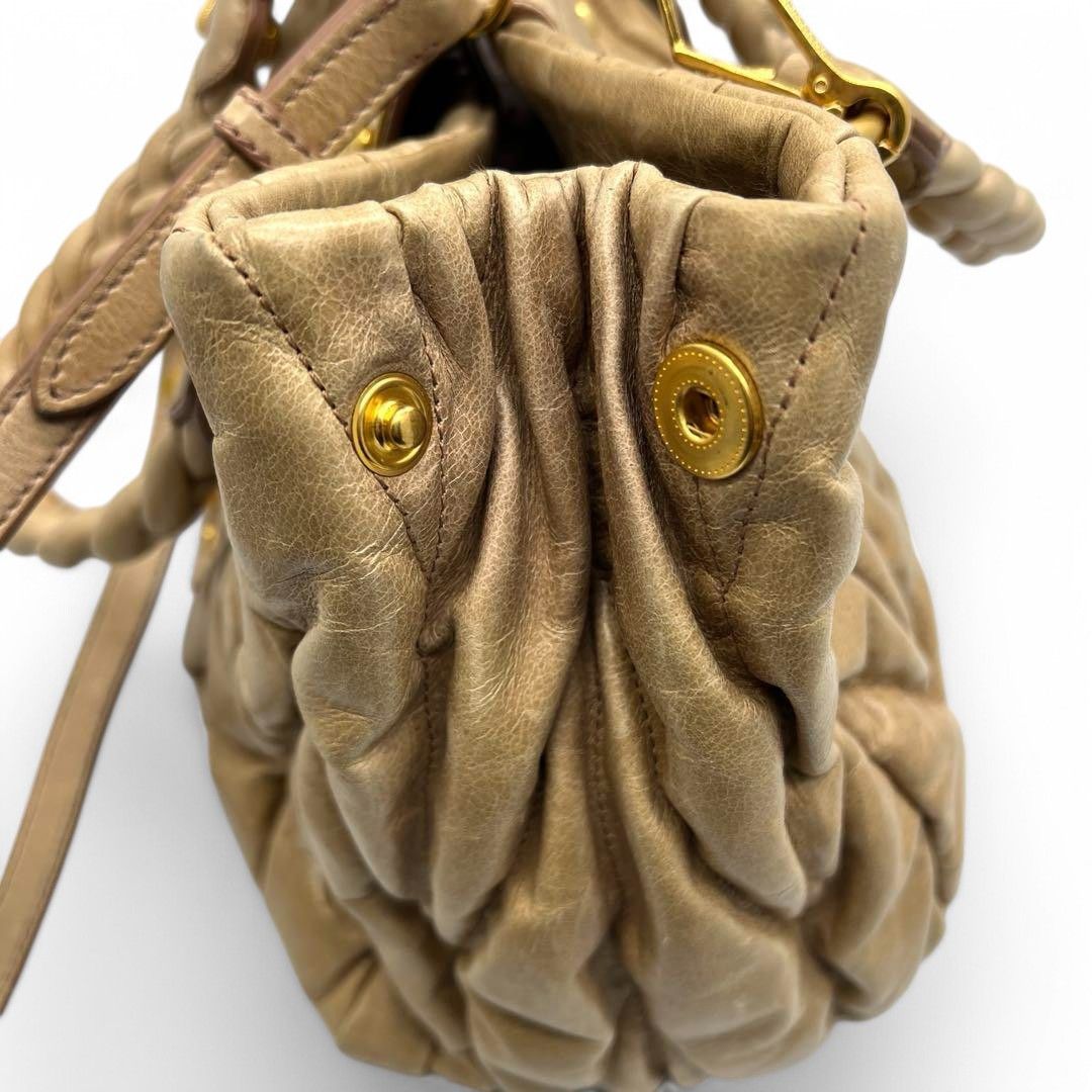 Miu Miu Miu Miu - Matelasse Y2K Beige Gold Hardware Handbag Size ONE SIZE - 5 Thumbnail