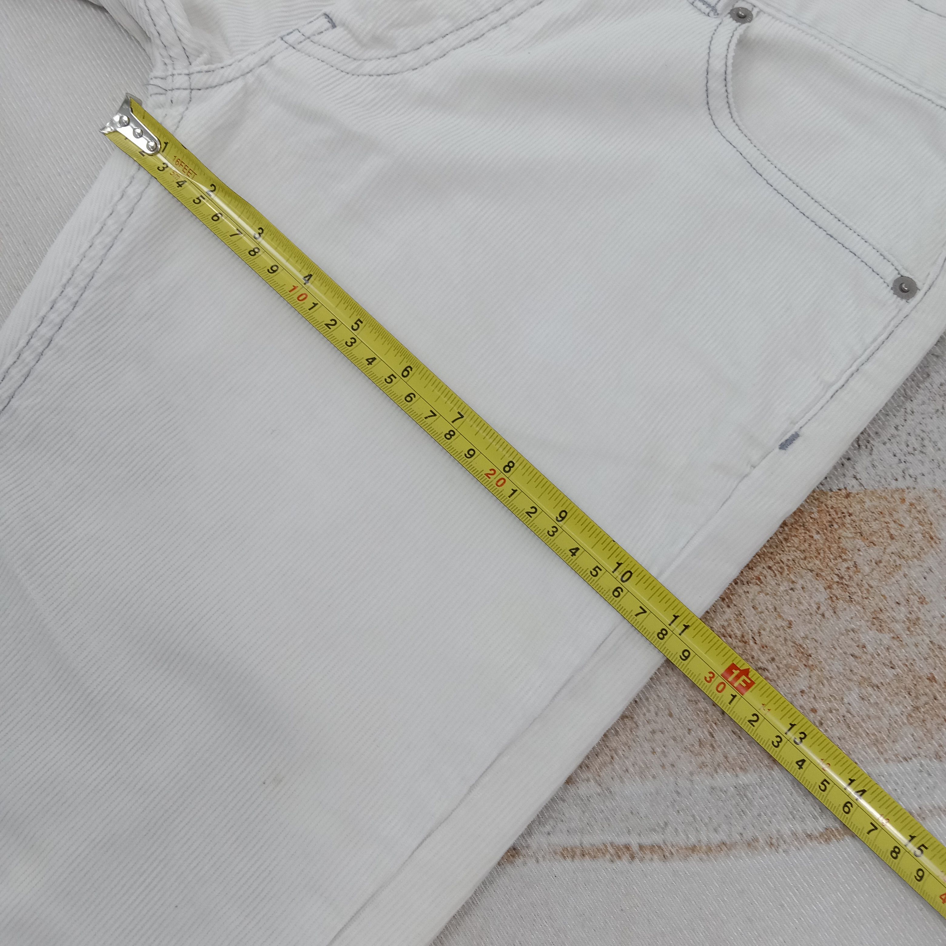 Burberry Burberry Black Label Corduroy Pants C265N31 Size US 30 / EU 46 - 11 Thumbnail