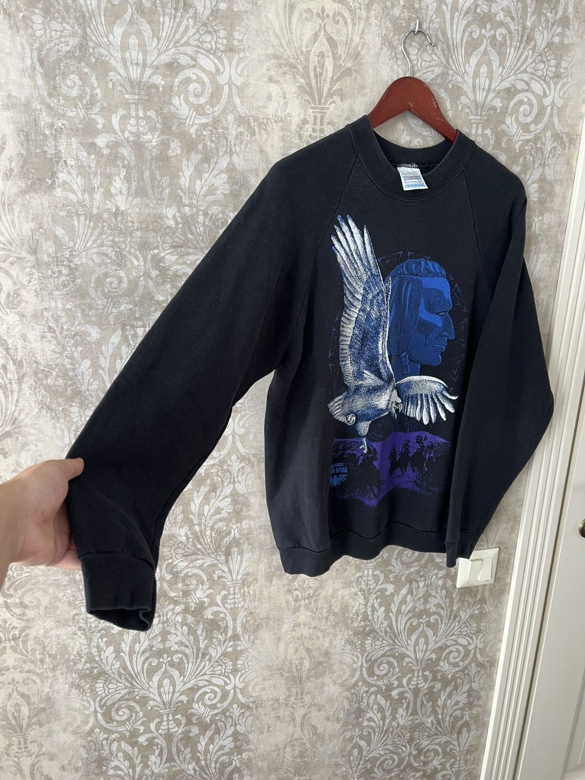 Vintage Vintage 90s Earth Spirit Sweatshirt Blue Eagle Bald Eagle Size US L / EU 52-54 / 3 - 7 Thumbnail