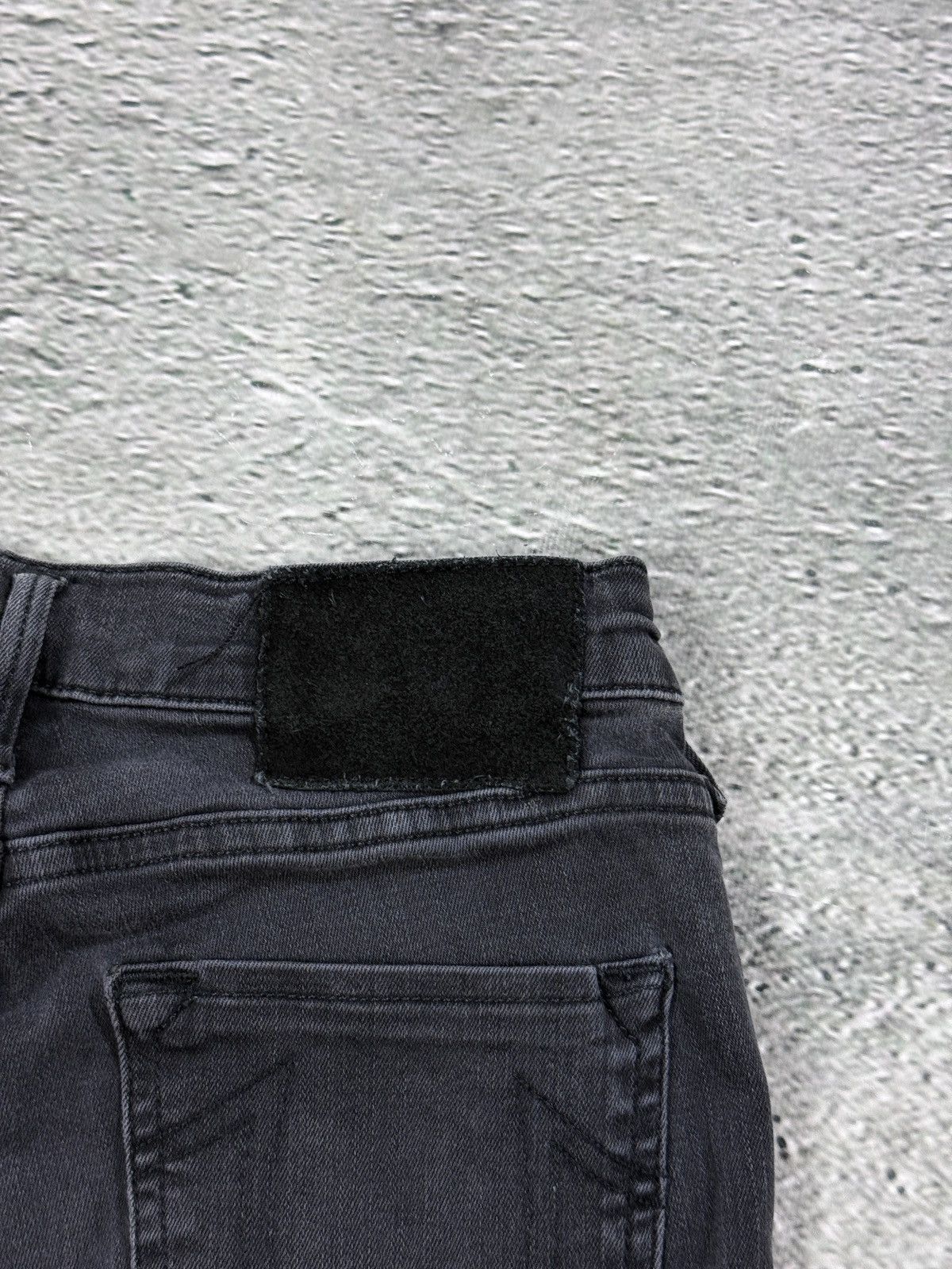 True Religion True Religion vintage black denim shorts mini Size 28" / US 6 / IT 42 - 4 Thumbnail