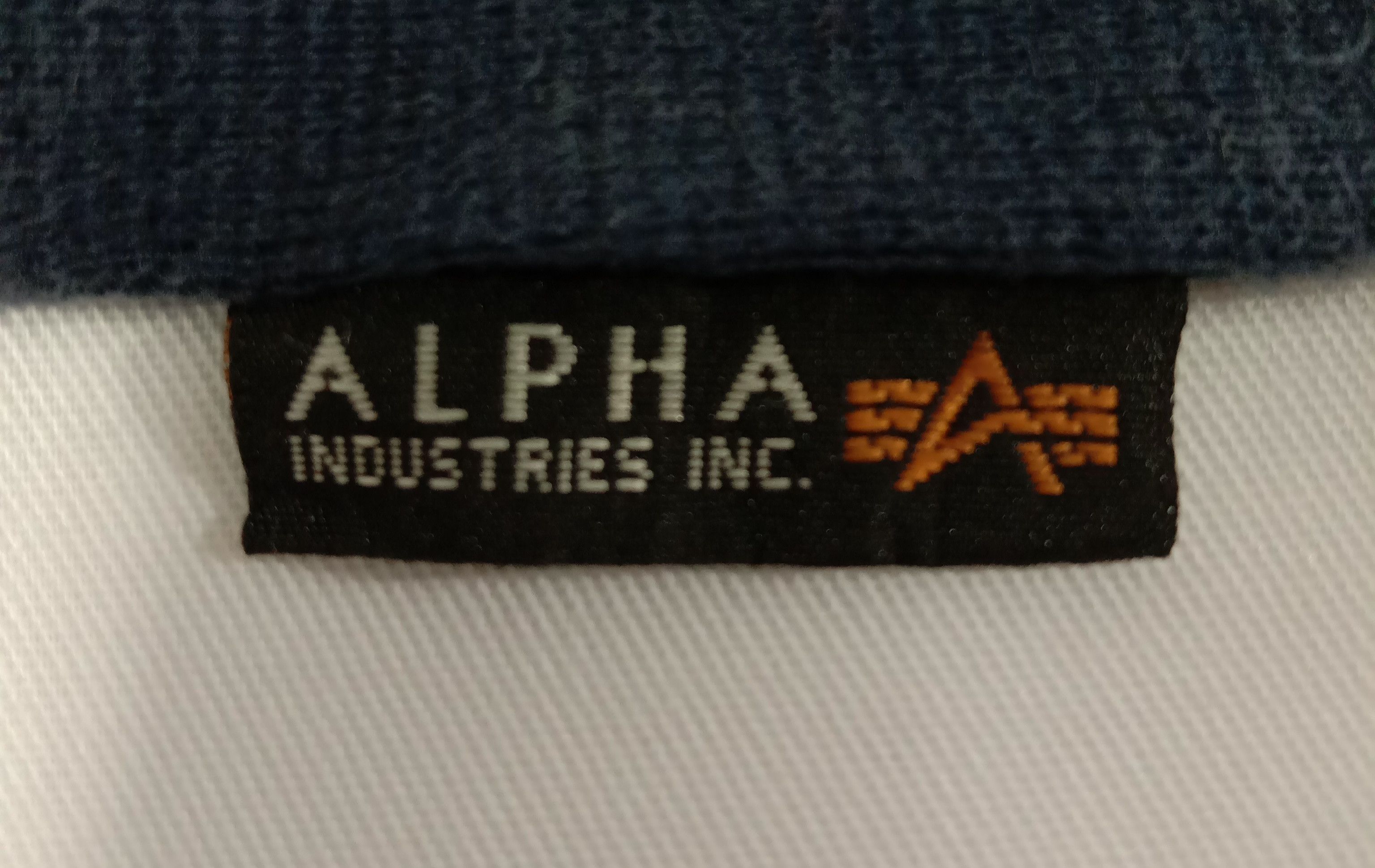 Alpha Industries Vintage Alpha Industries T-shirt Size S / US 4 / IT 40 - 8 Thumbnail