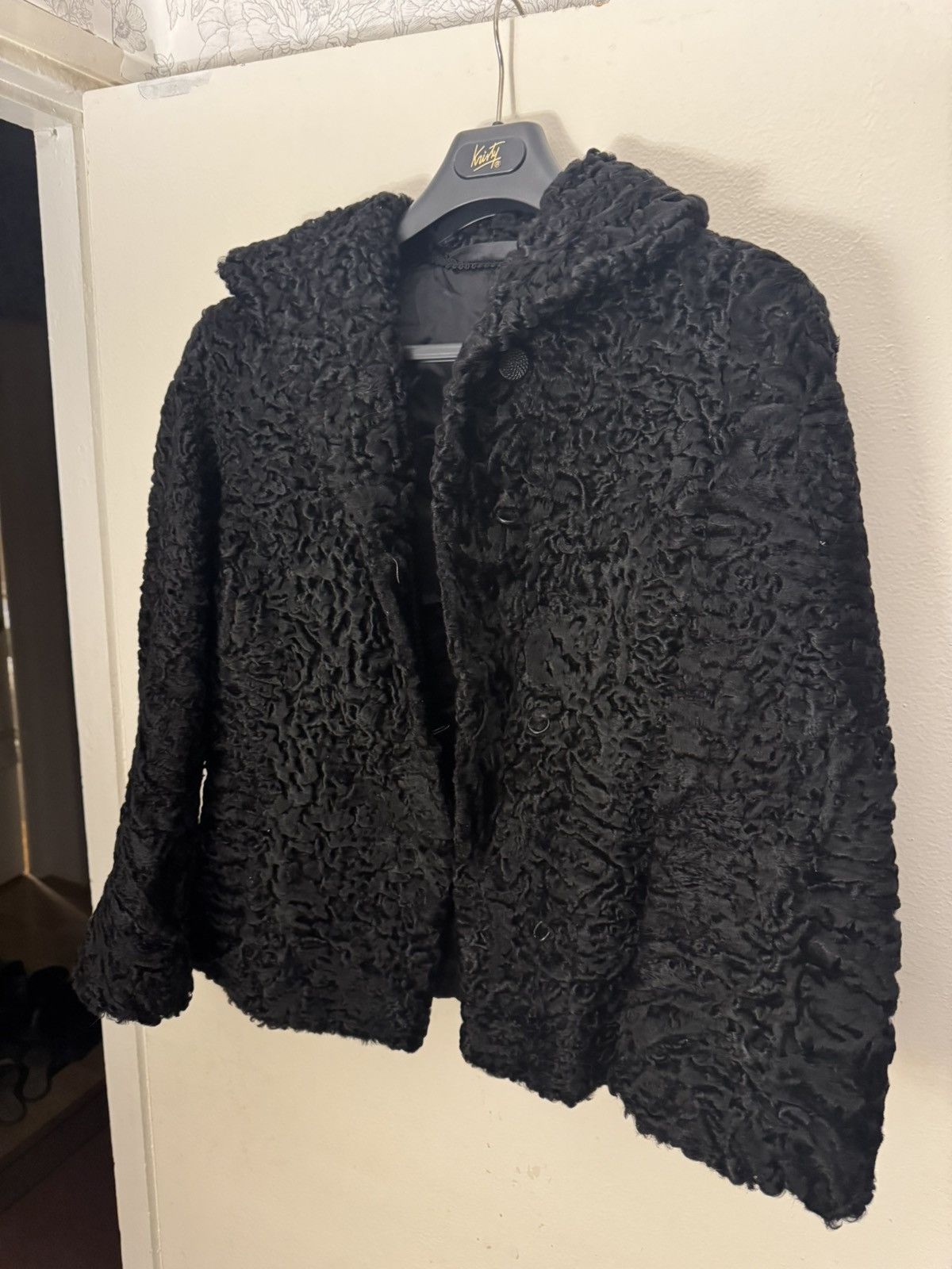 Other Vintage short caracul fur coat Size S / US 4 / IT 40 - 2 Thumbnail