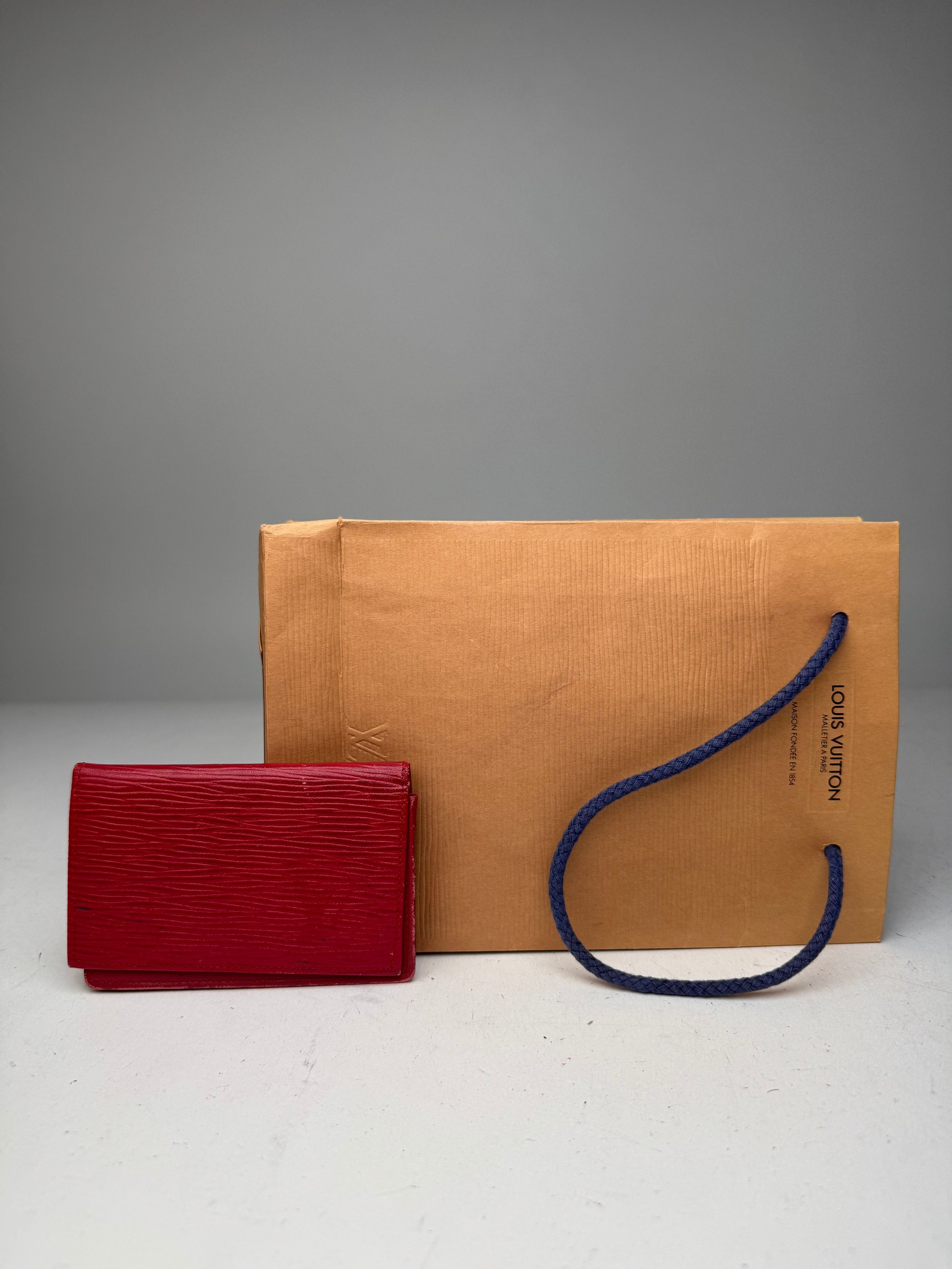 Louis Vuitton Vintage EPI Leather Card Holder Red Size ONE SIZE - 1 Thumbnail