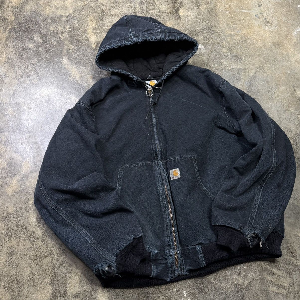 Carhartt vintage black carhartt thrashed zip up baggy jacket Size US XL / EU 56 / 4 - 5 Thumbnail