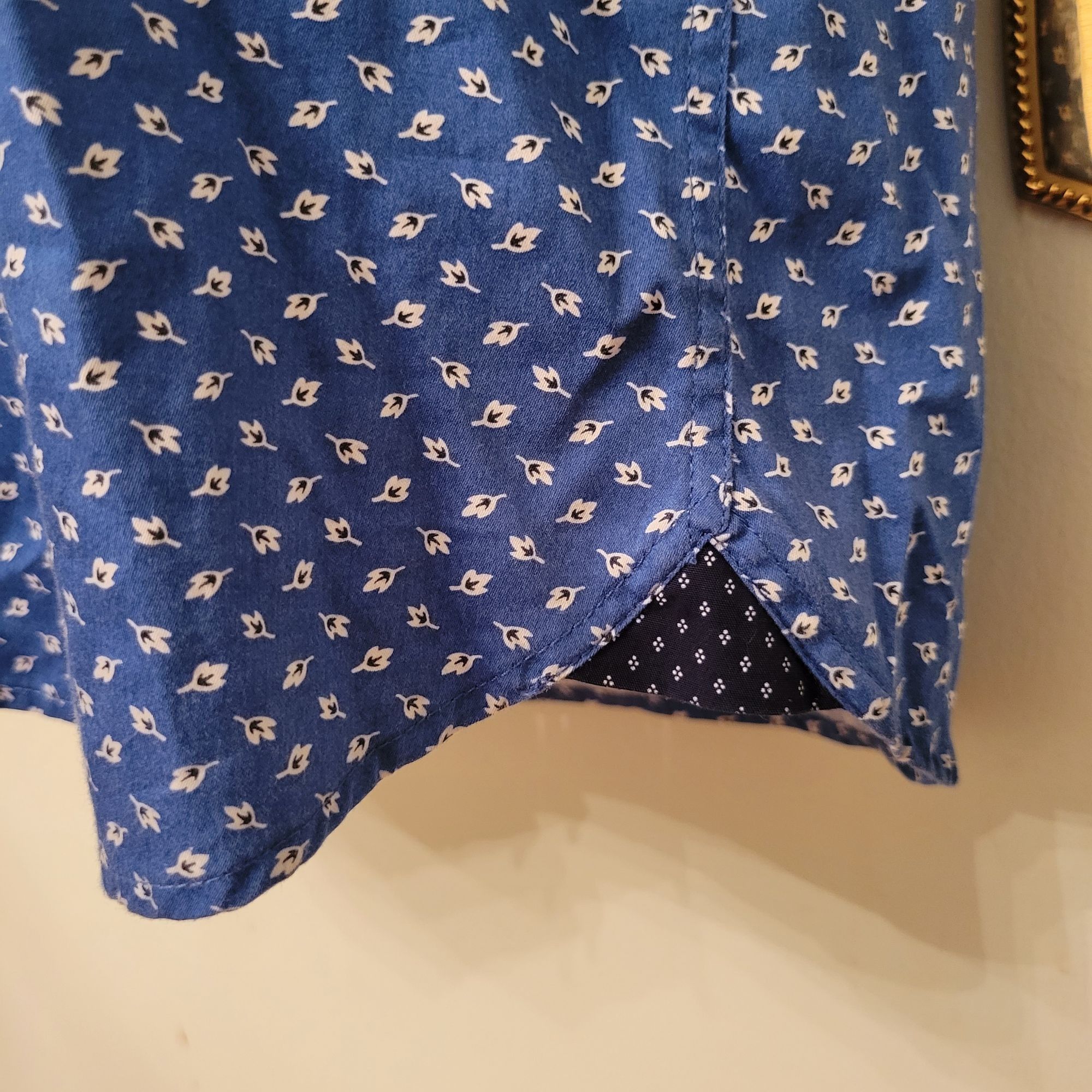 Ted Baker Ted Baker Blue White Ditzy Print Short Sleeve Button Up Shir Size XS / US 0-2 / IT 36-38 - 7 Thumbnail