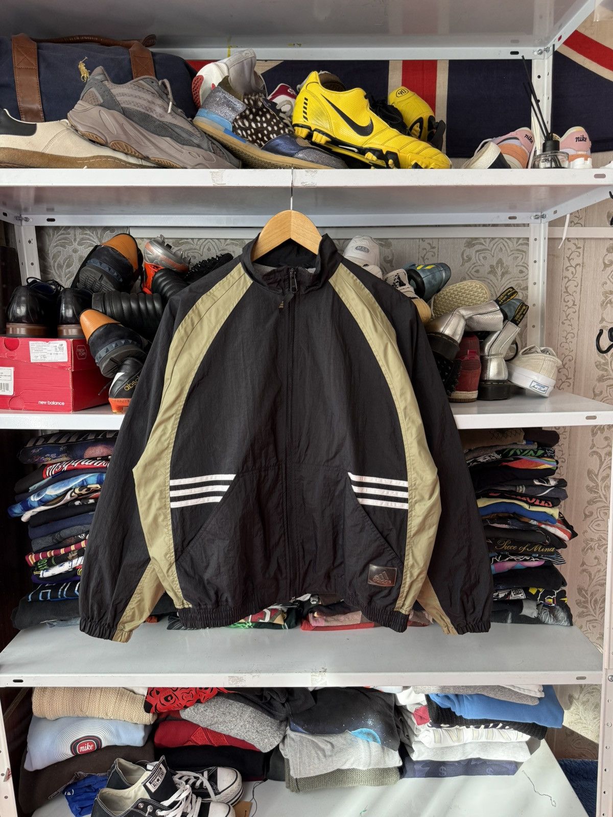 Adidas Vintage Adidas Track Jacket Nylon Y2K Size US L / EU 52-54 / 3 - 3 Thumbnail