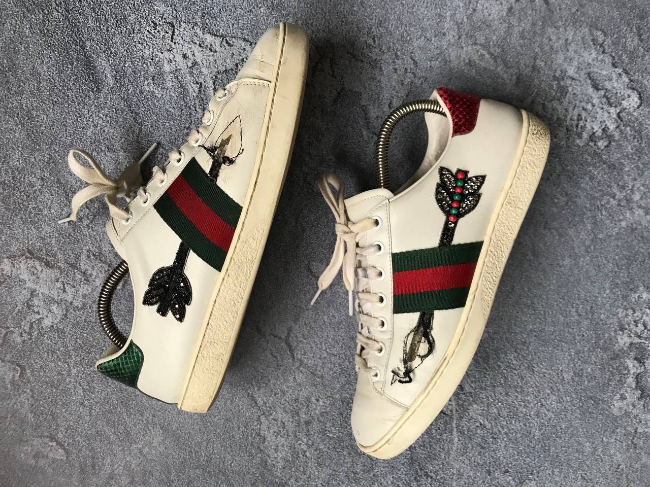 Gucci × Vintage Vintage Auth Gucci Ace Arrow OG Leather Sneaker Sz 38 Size US 8 / IT 38 - 6 Thumbnail