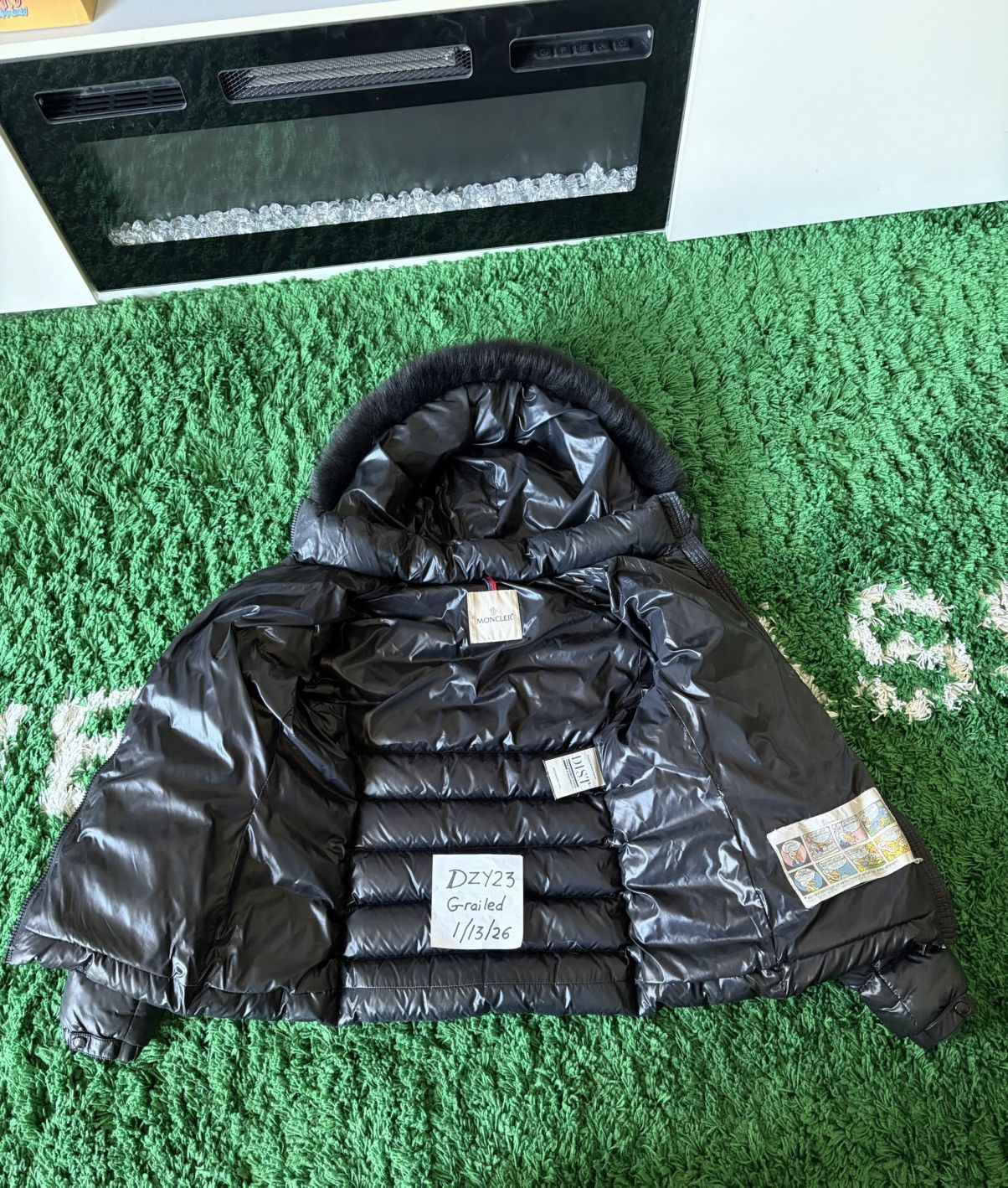 Moncler Badyf Short Down Jacket w/ Faux Fur-Trimmed Hood SzS