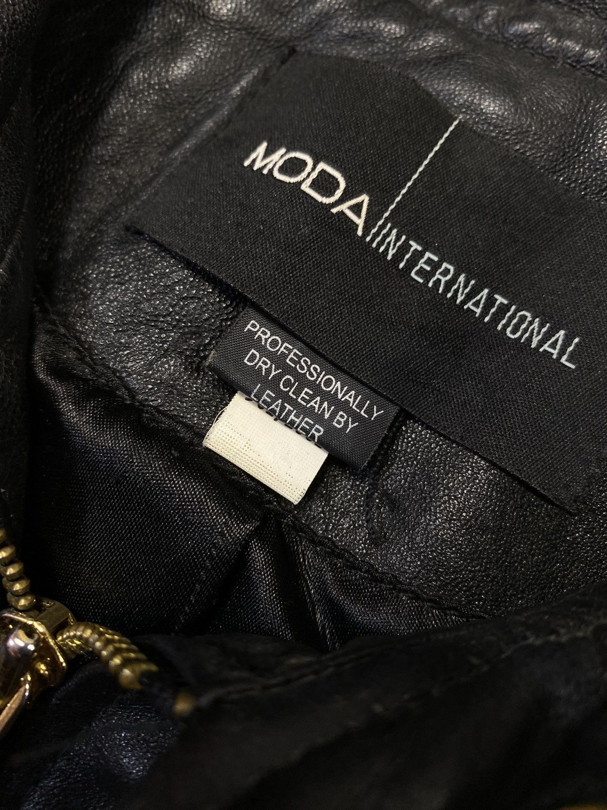 Vintage Moda International Black Leather Moto Jacket Japanese Brand Size ONE SIZE - 3 Thumbnail
