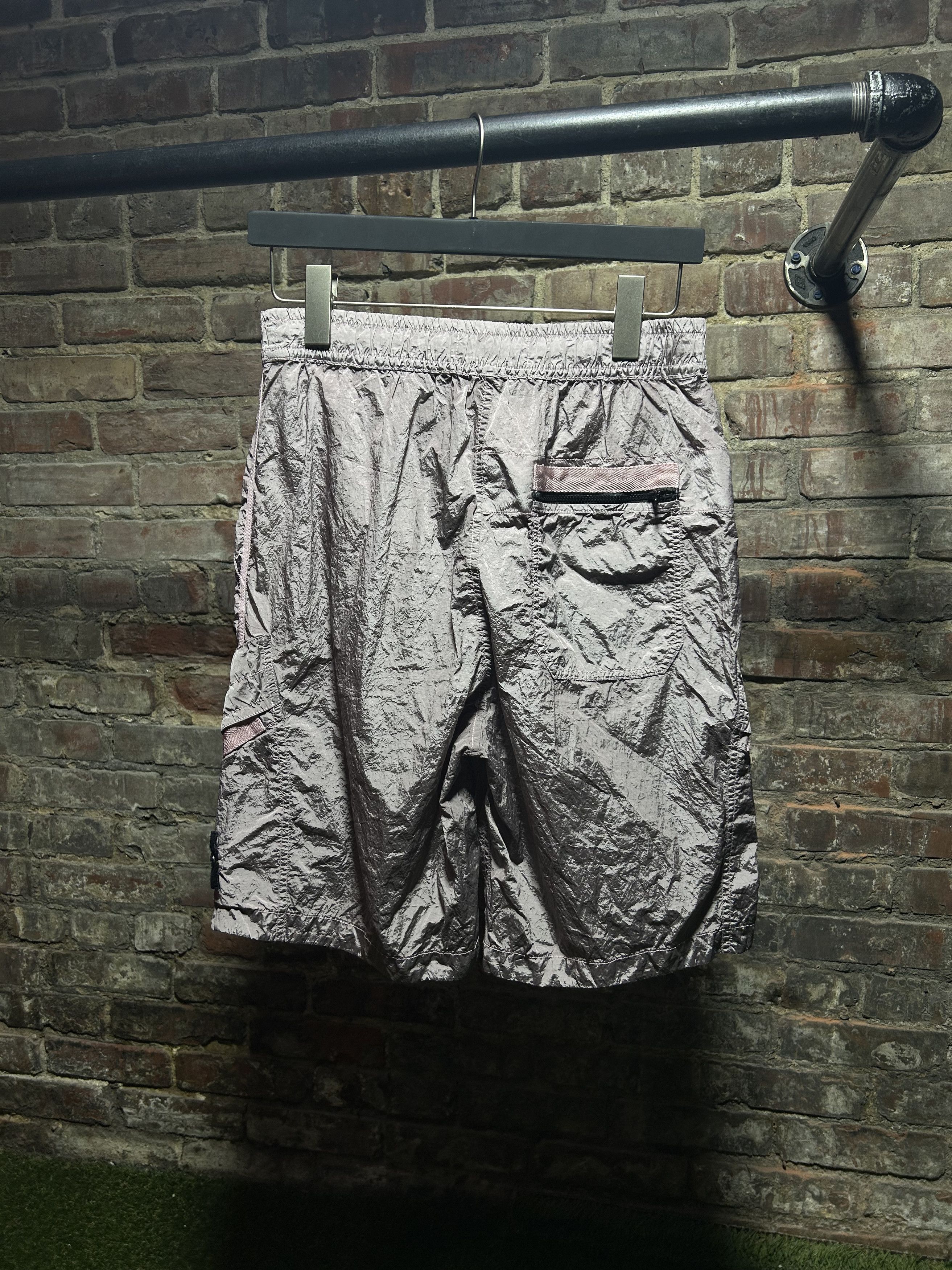 Stone Island Stone Island Nylon Metal Shorts Size US 29 - 2 Thumbnail