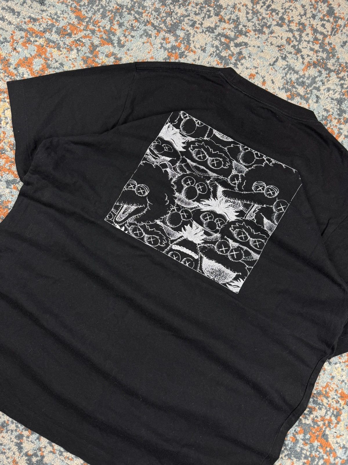 Kaws × Uniqlo Kaws x Uniqlo x Sesame Street graphic pocket tee artwork Size US L / EU 52-54 / 3 - 5 Thumbnail