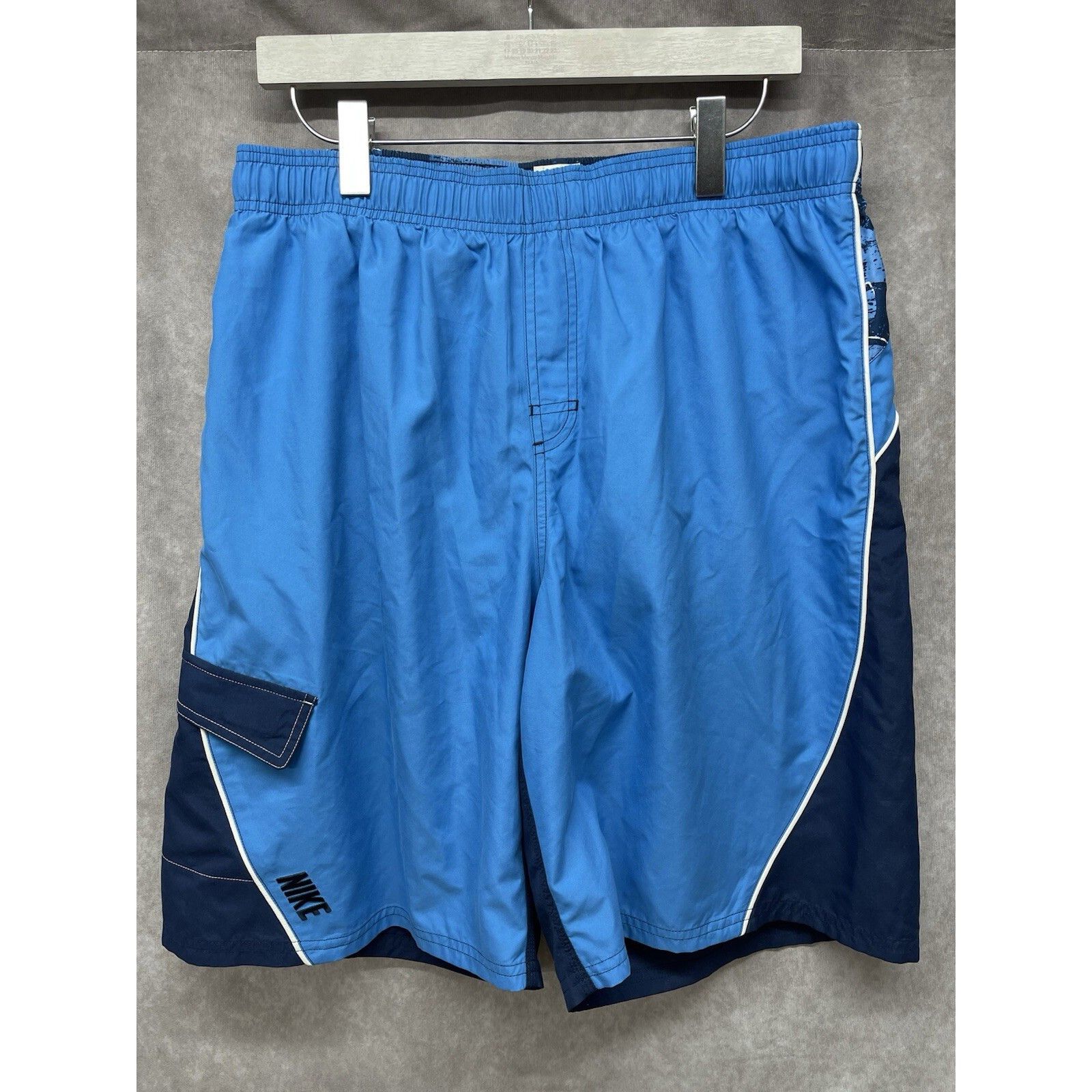 Nike VTG 90S Y2K NIKE BLUE SILVER TAG STRIPED POCKET SHORTS SWIM Size US XL / EU 56 / 4 - 2 Thumbnail