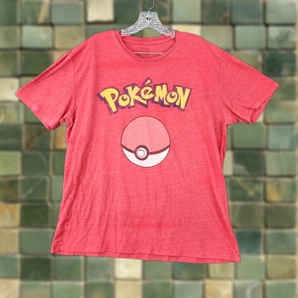 Vintage POKEMON Men's Red Graphic T-Shirt Short Sleeve Size XL Size US 36 / EU 52 - 1 Thumbnail