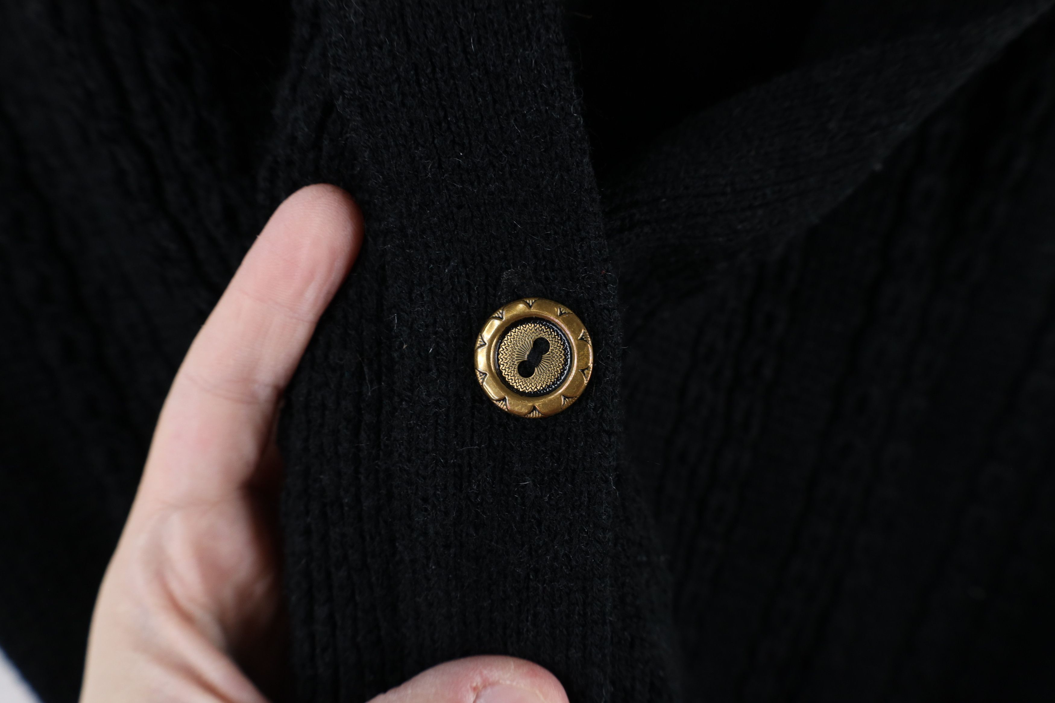 Vintage Vintage 60s 70s Streetwear Cable Knit Sweater Vest Black Size XL / US 12-14 / IT 48-50 - 5 Thumbnail