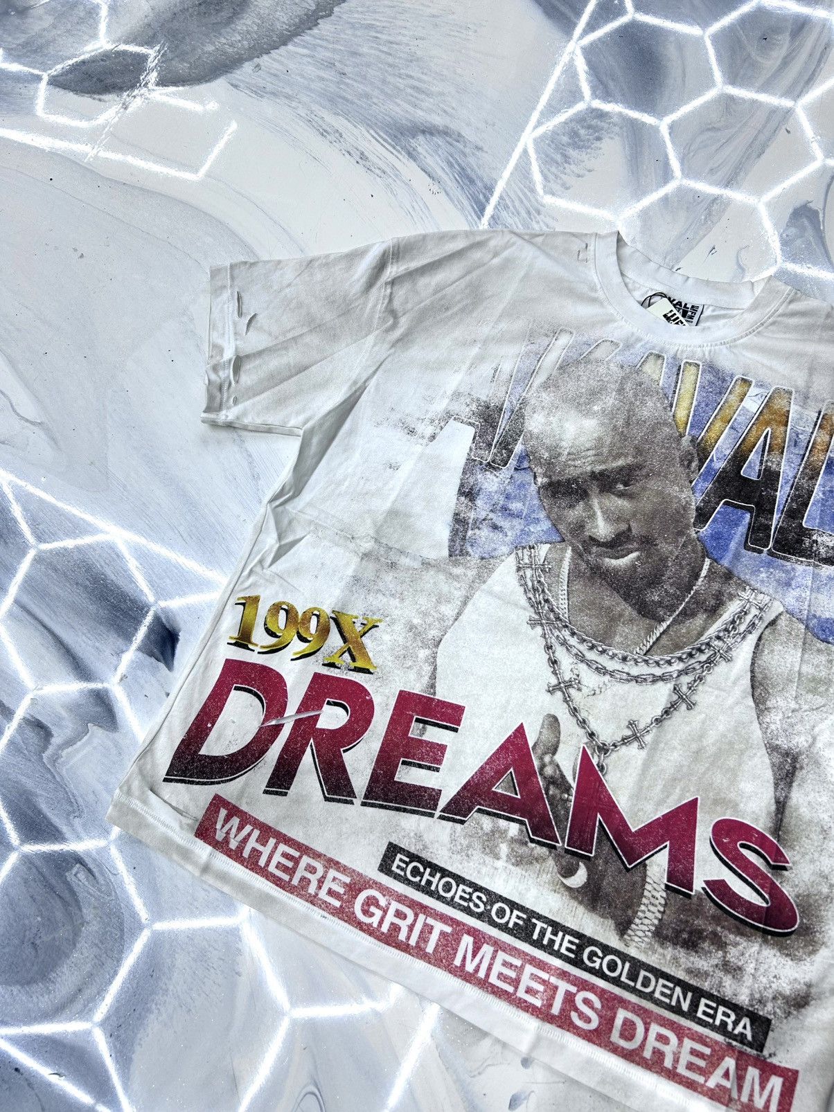 Vale Vale Tupac Makavale Tee White Red Blue Size S Size US S / EU 44-46 / 1 - 6 Thumbnail