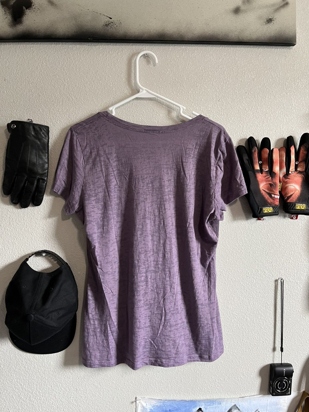 Vintage Maurices Purple Burnout Graphic Tee (Y2K) Size XL / US 12-14 / IT 48-50 - 2 Thumbnail