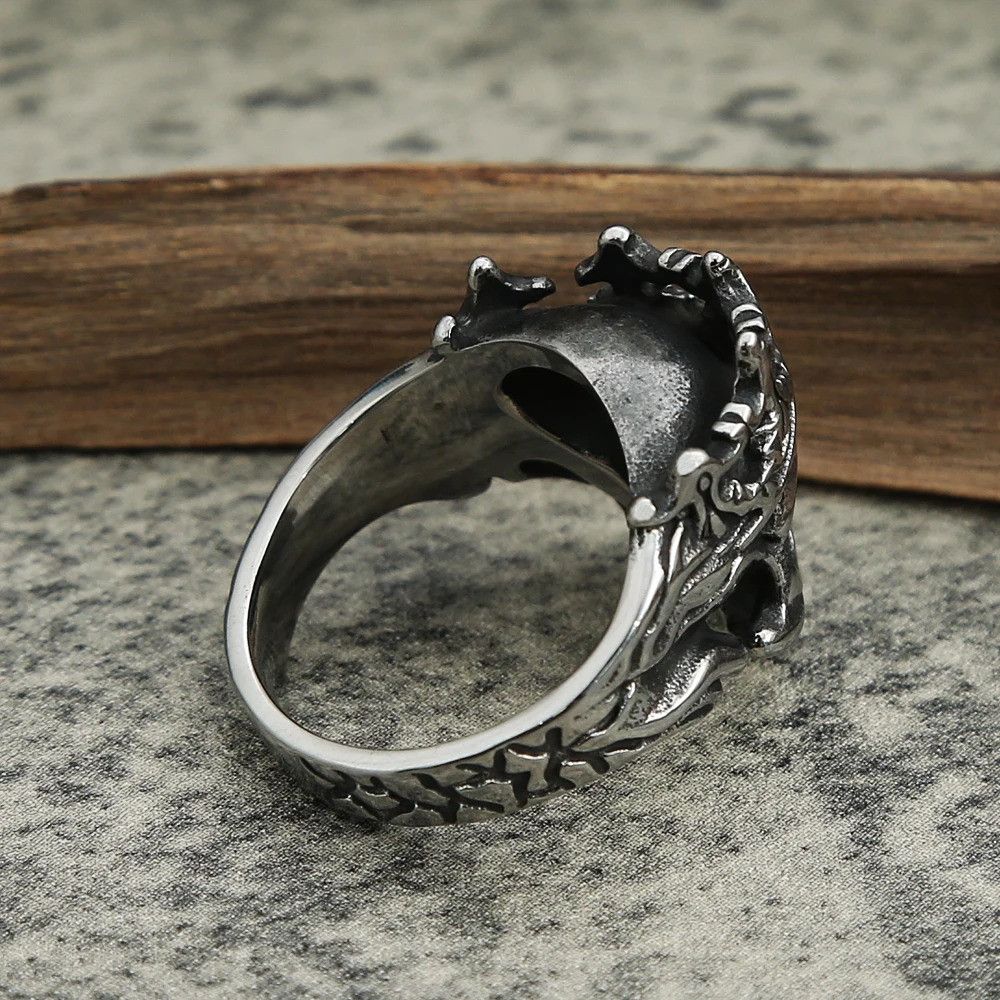 Vintage Gothic Crown Skull Ring Size ONE SIZE - 6 Thumbnail
