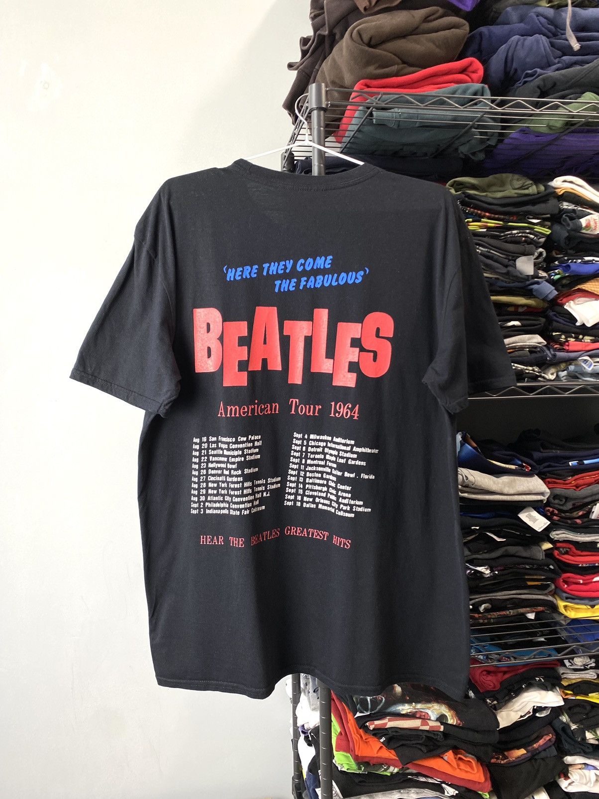 Band Tees Vintage Style 1964 The Beatles American Tour Band T Shirt Size US XL / EU 56 / 4 - 2 Thumbnail