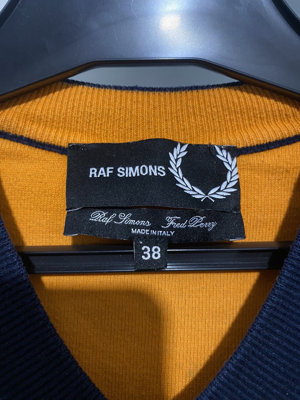 Fred Perry × Raf Simons RAF Simons x Fred Perry V-Neck Jumper 38 sweater pullover Size US M / EU 48-50 / 2 - 3 Thumbnail