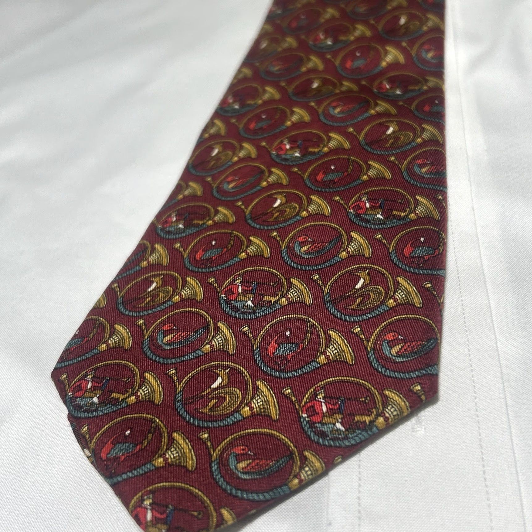 Salvatore Ferragamo SALVATORE FERRAGAMO MEN SILK RED ANIMAL PRINT TIE 57" User: SALVATORE FERRAGAMO MEN'S SILK RED ANIMAL PRINT TIE 57" Size ONE SIZE - 4 Thumbnail