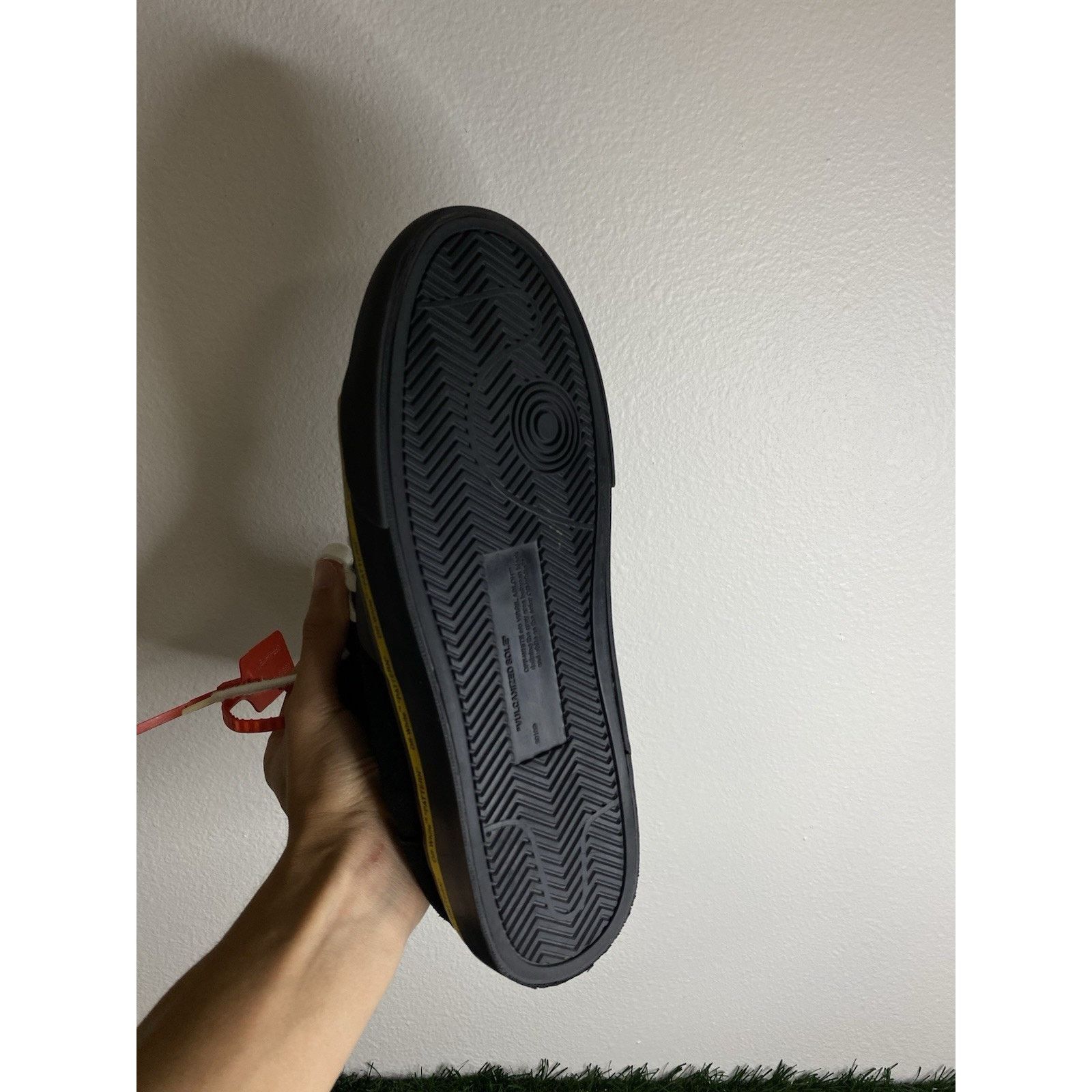 Off-White Off-White Vulc Sneaker Mid 'Black' | Size 43 EU ( 10 us ) Size US 10 / EU 43 - 12 Thumbnail