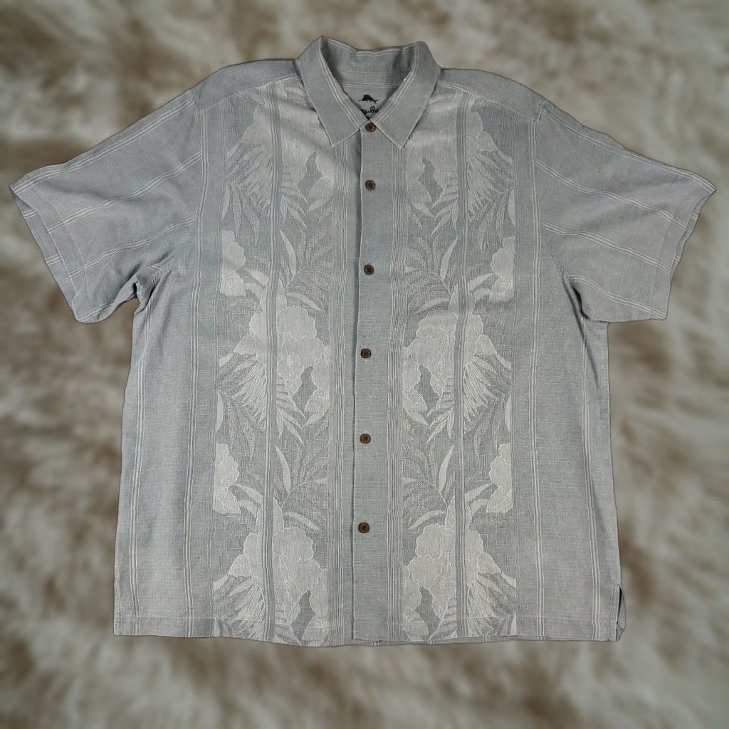 Tommy Bahama VINTAGE Tommy Bahama Shirt Men's 2XL Hawaiian Button-Up Short Sleeve Gray Silk Casual Summer Size US XXL / EU 58 / 5 - 1 Thumbnail