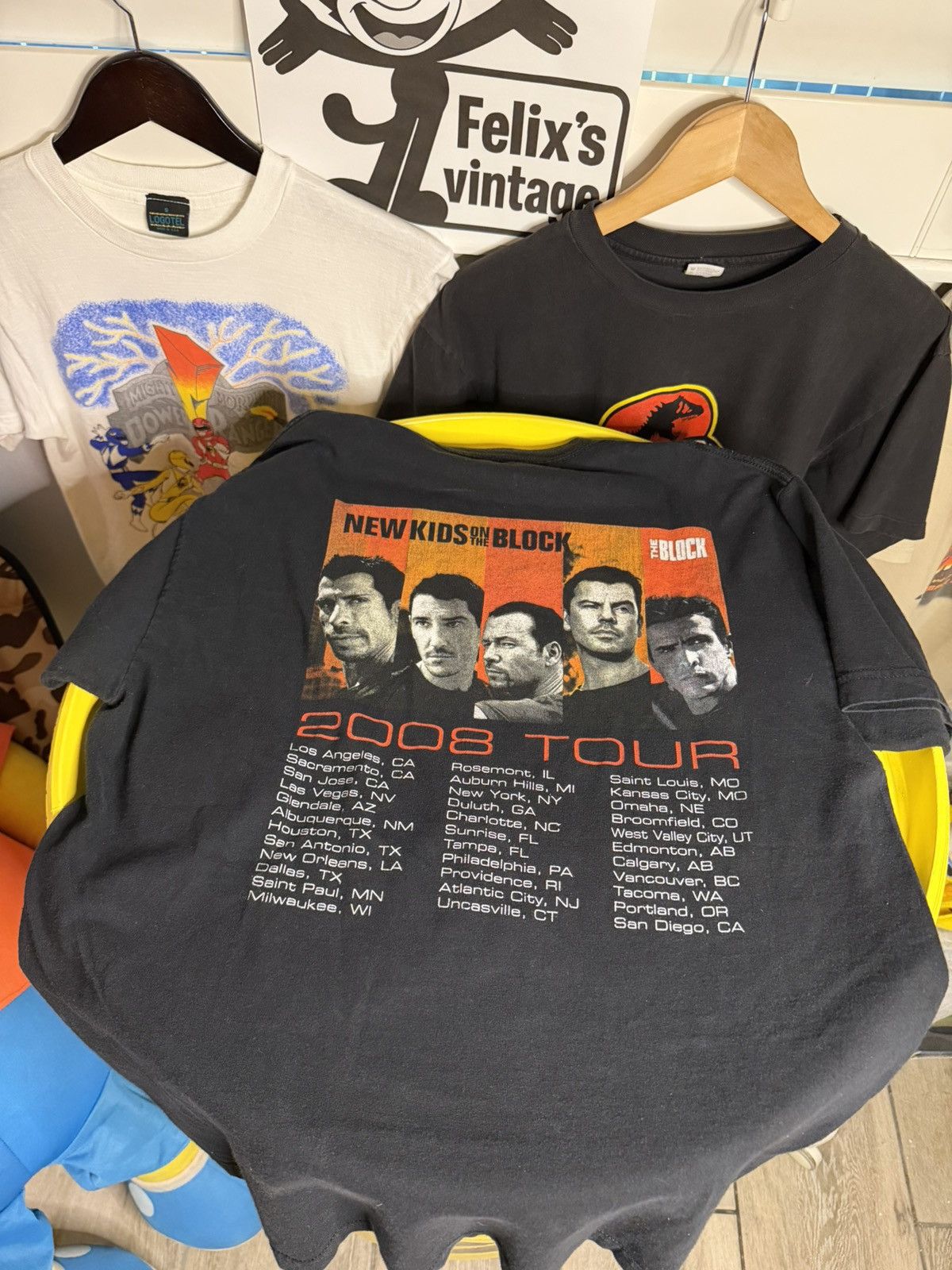 Vintage 2008 new kids on the Block band T-shirt Size US M / EU 48-50 / 2 - 4 Thumbnail