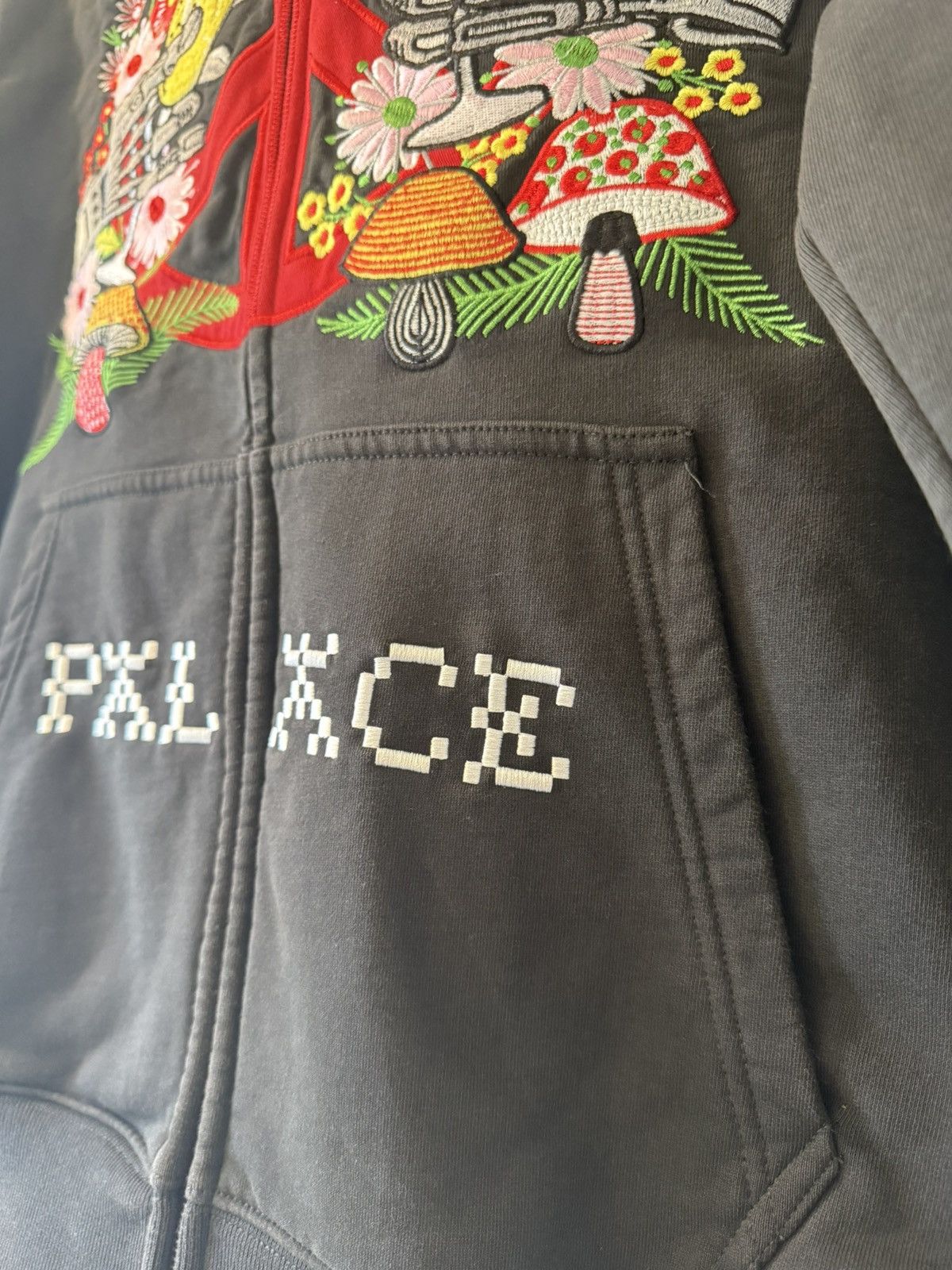 Palace Hippy Salute Zip Hood Size US M / EU 48-50 / 2 - 8 Thumbnail